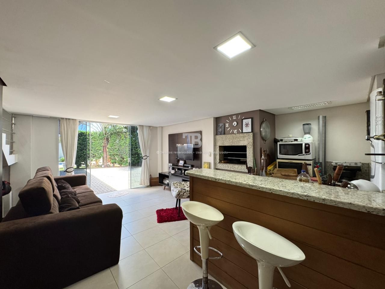 Casa Espaçosa no Universitário