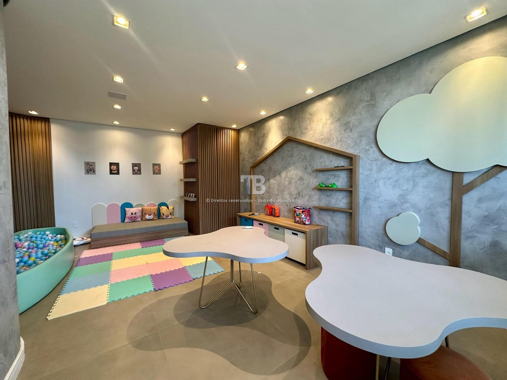 Apartamento Novo à Venda