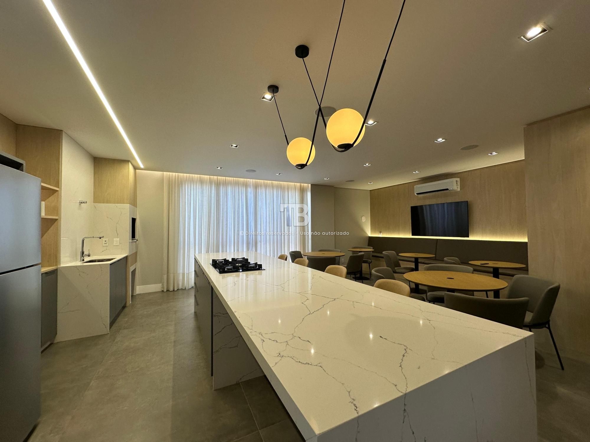 Apartamento Novo à Venda