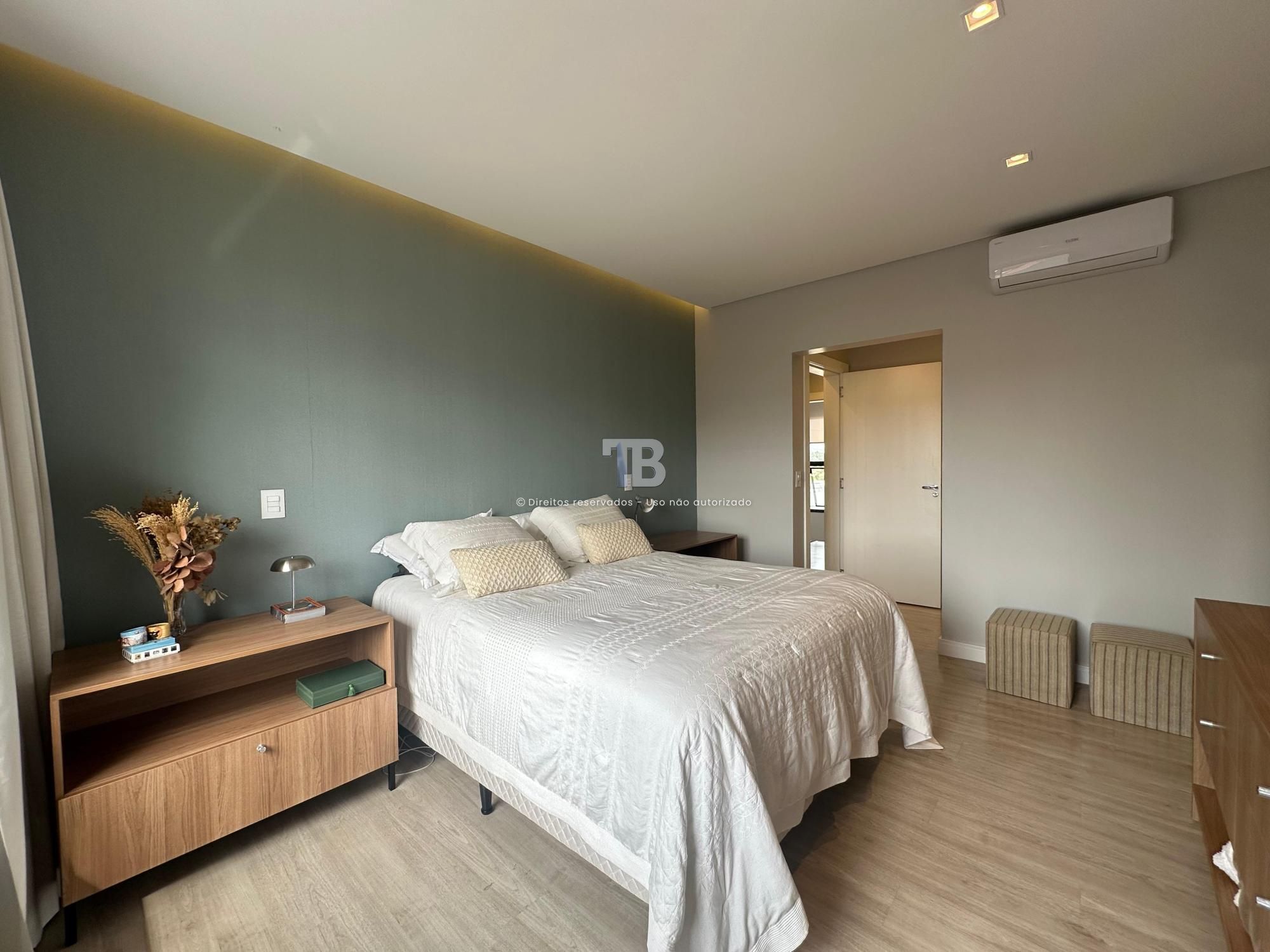 Casa Em Condomínio Fechado