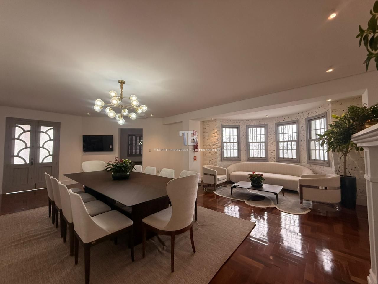 Apartamento Novo à Venda