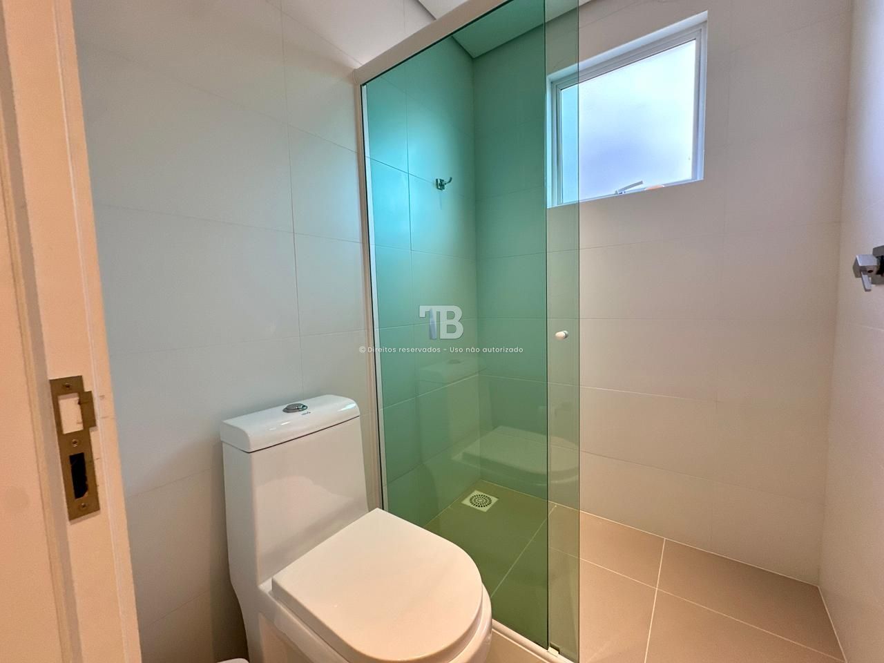 Apartamento Semimobiliado à Venda