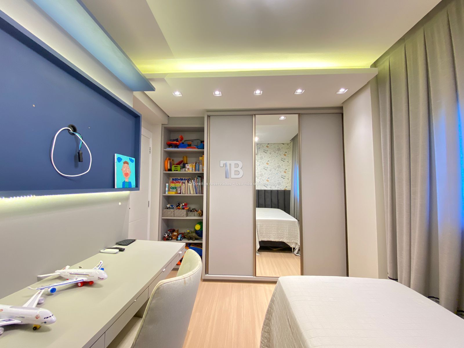 Apartamento com Mobília Planejada - Próximo da Prefeitura Municipal de Chapecó