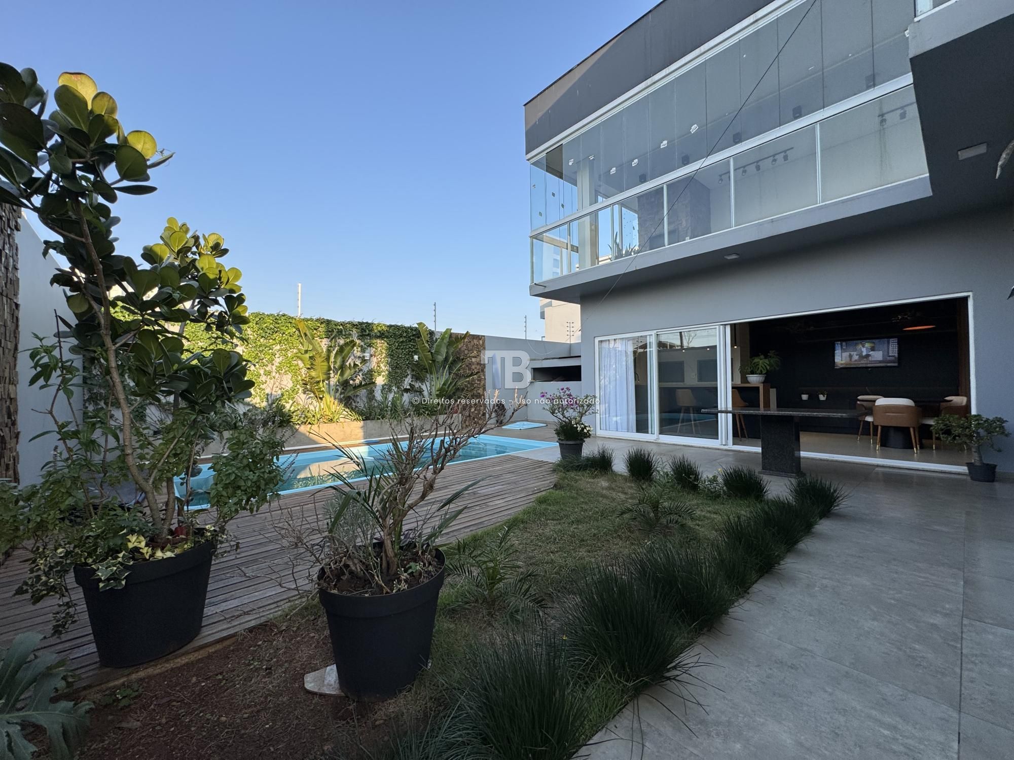 Alto Padrão: Design Moderno, Elegância e Conforto Único