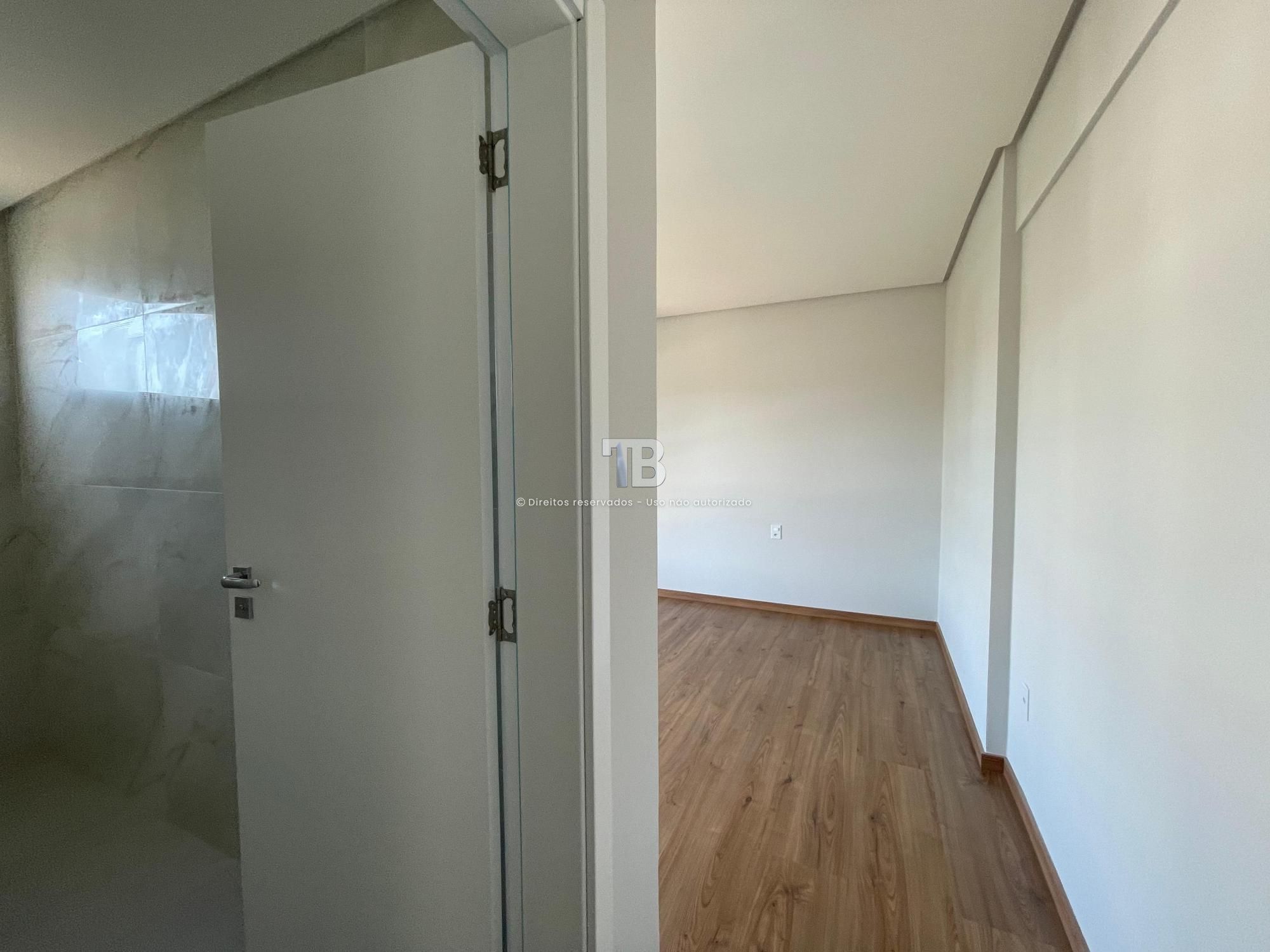 Apartamento Novo à Venda