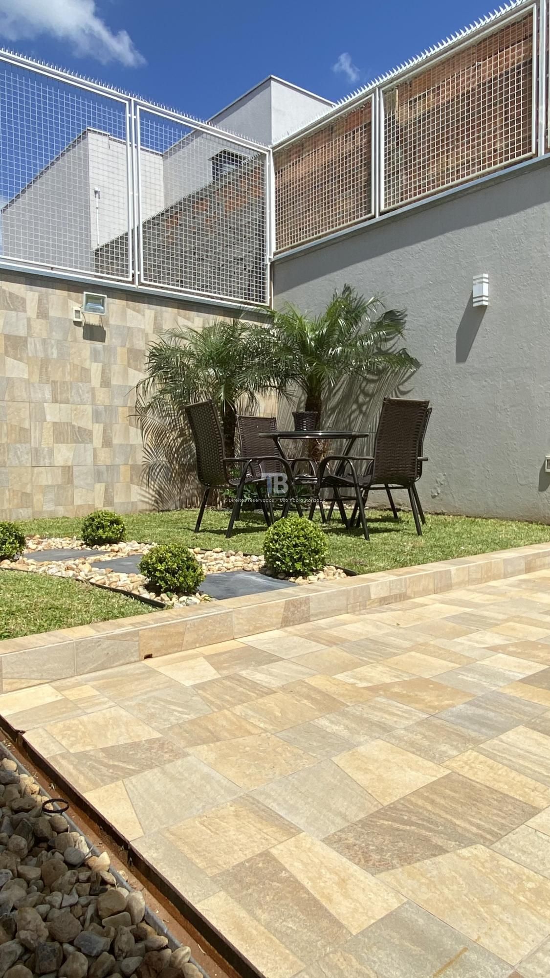 Casa com 3 dormitórios