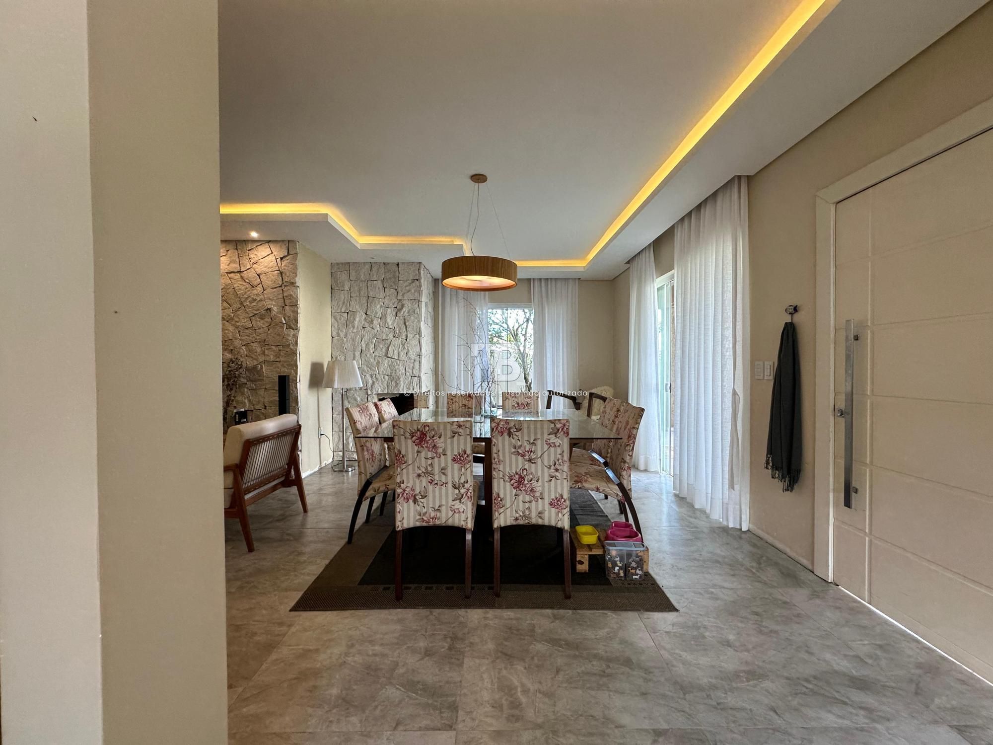 Casa Térrea Com 3 Dormitórios