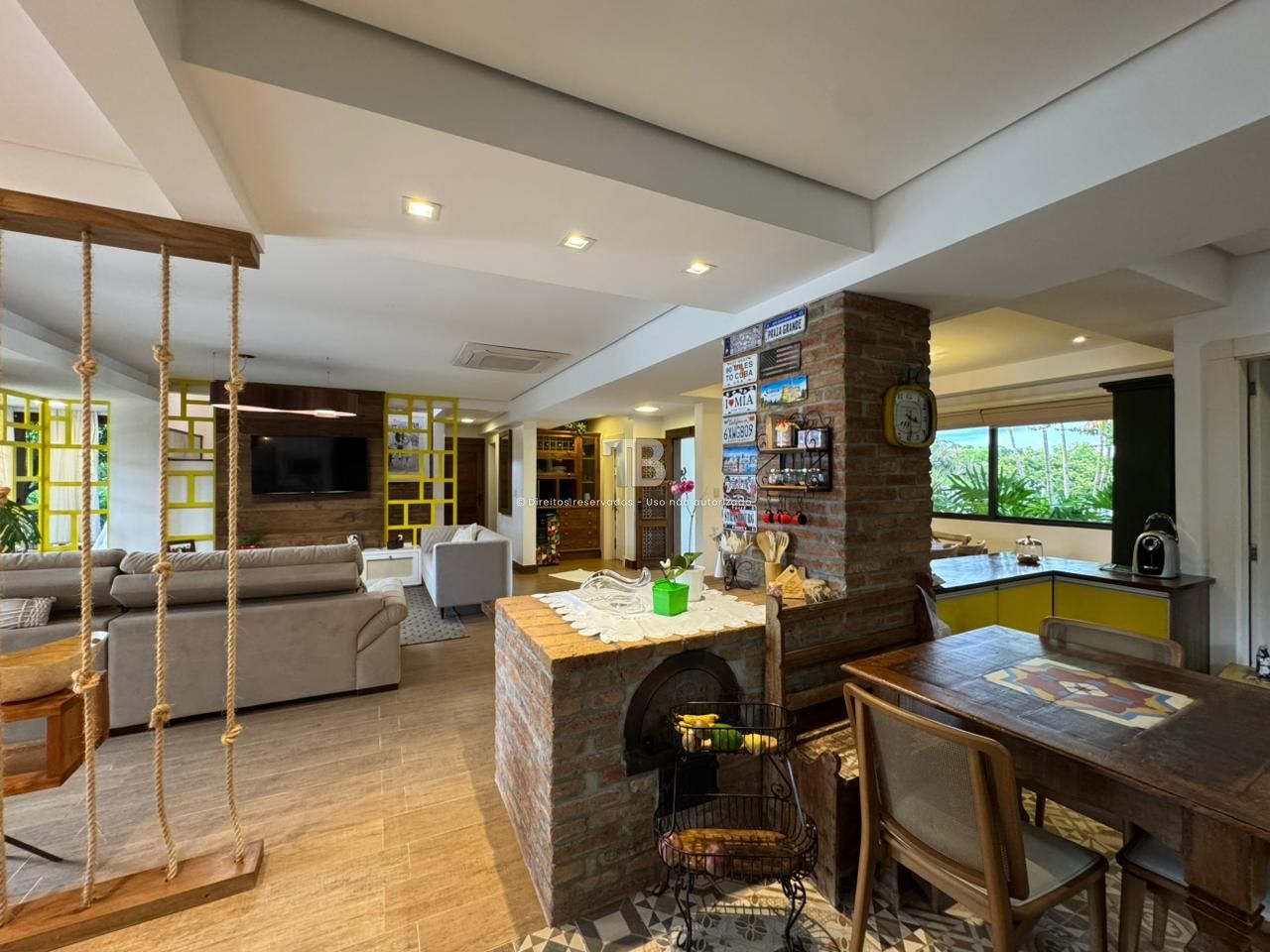 Casa em Condomínio Fechado