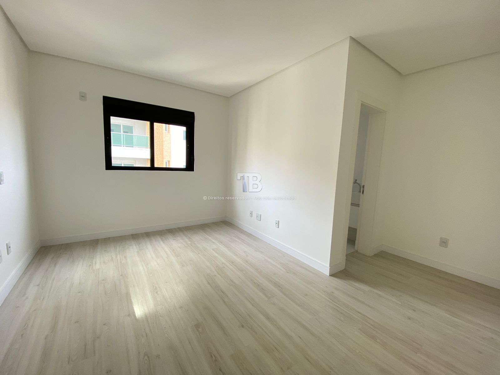 Próximo ao Colégio Marista