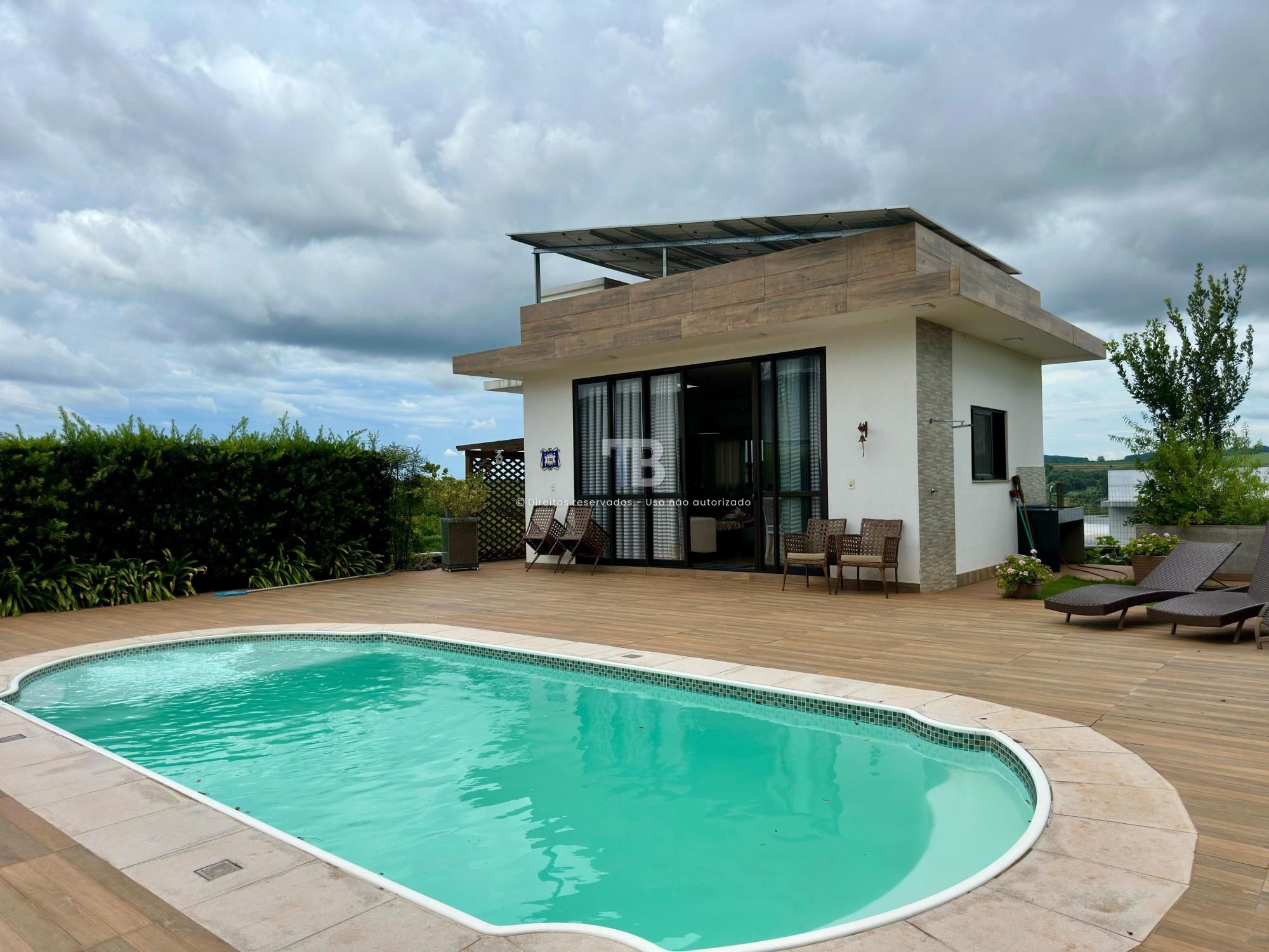 Casa em condomínio fechado