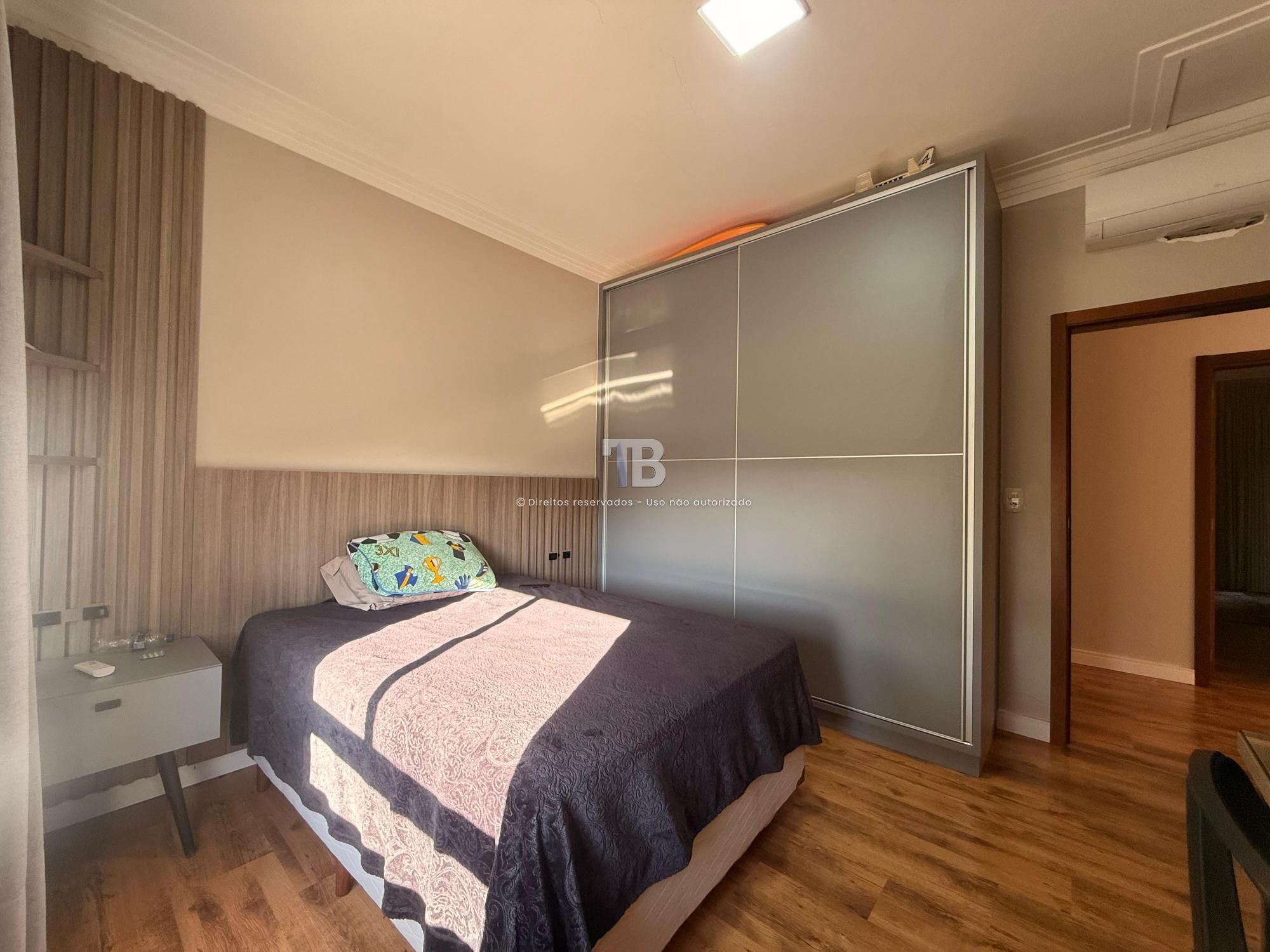 Casa Mobiliada Em Condomínio Fechado