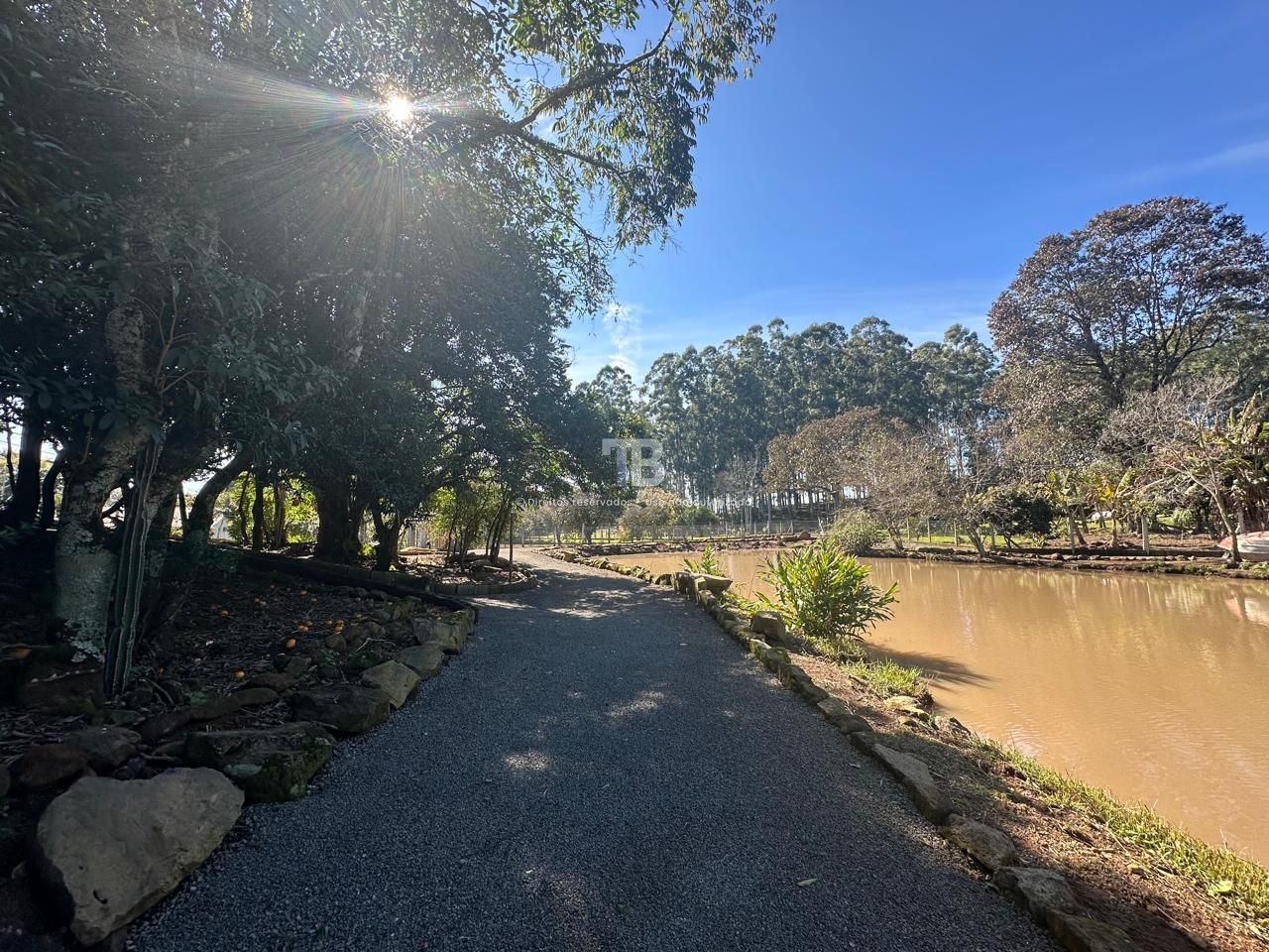 Chácara à Venda na Linha Cachoeira