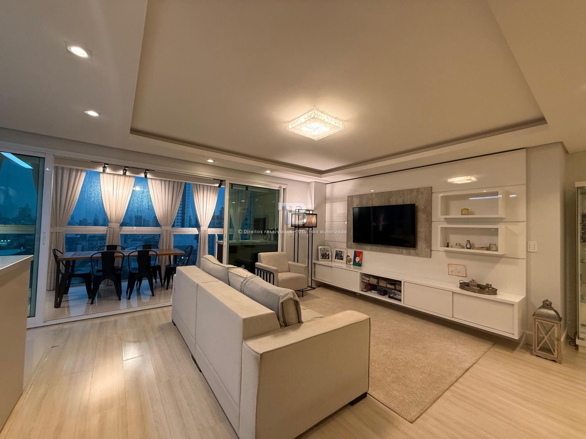 4608 – Apartamento 3 quartos com suíte no centro de Chapecó 2 vagas