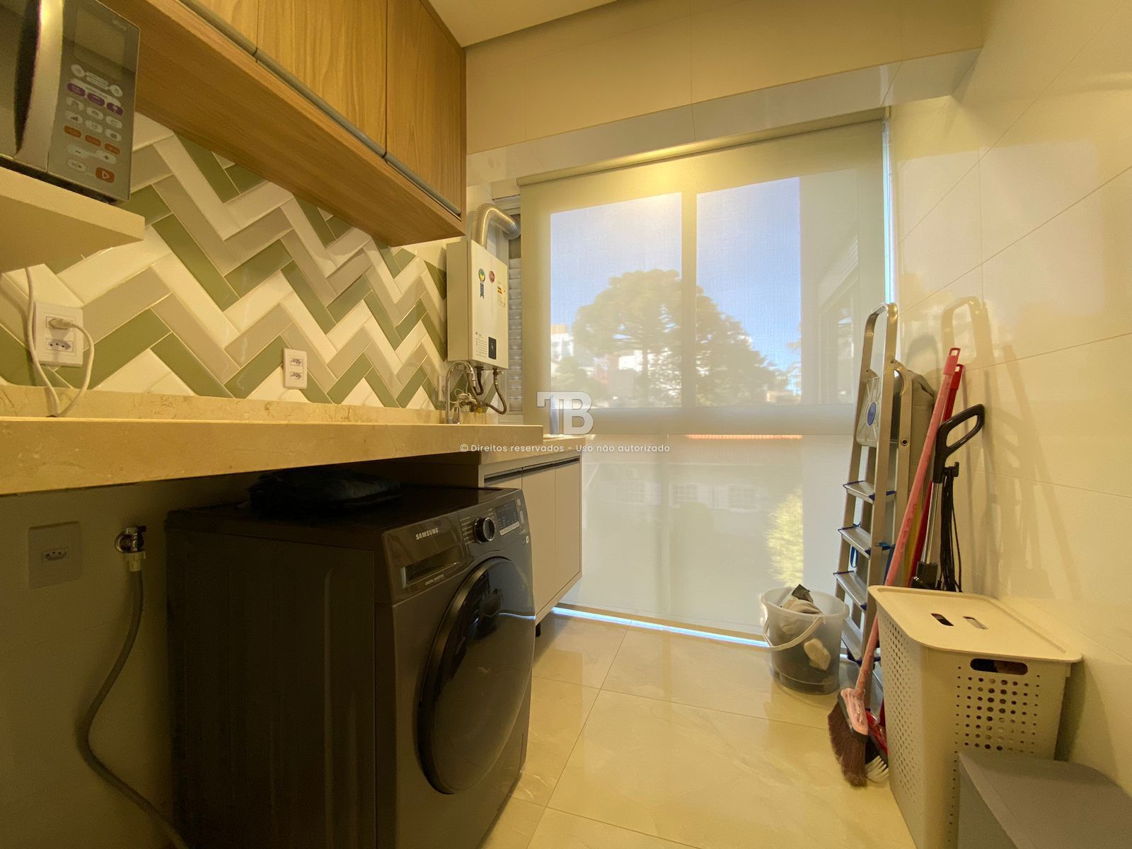 Apartamento com Mobília Planejada - Próximo da Prefeitura Municipal de Chapecó