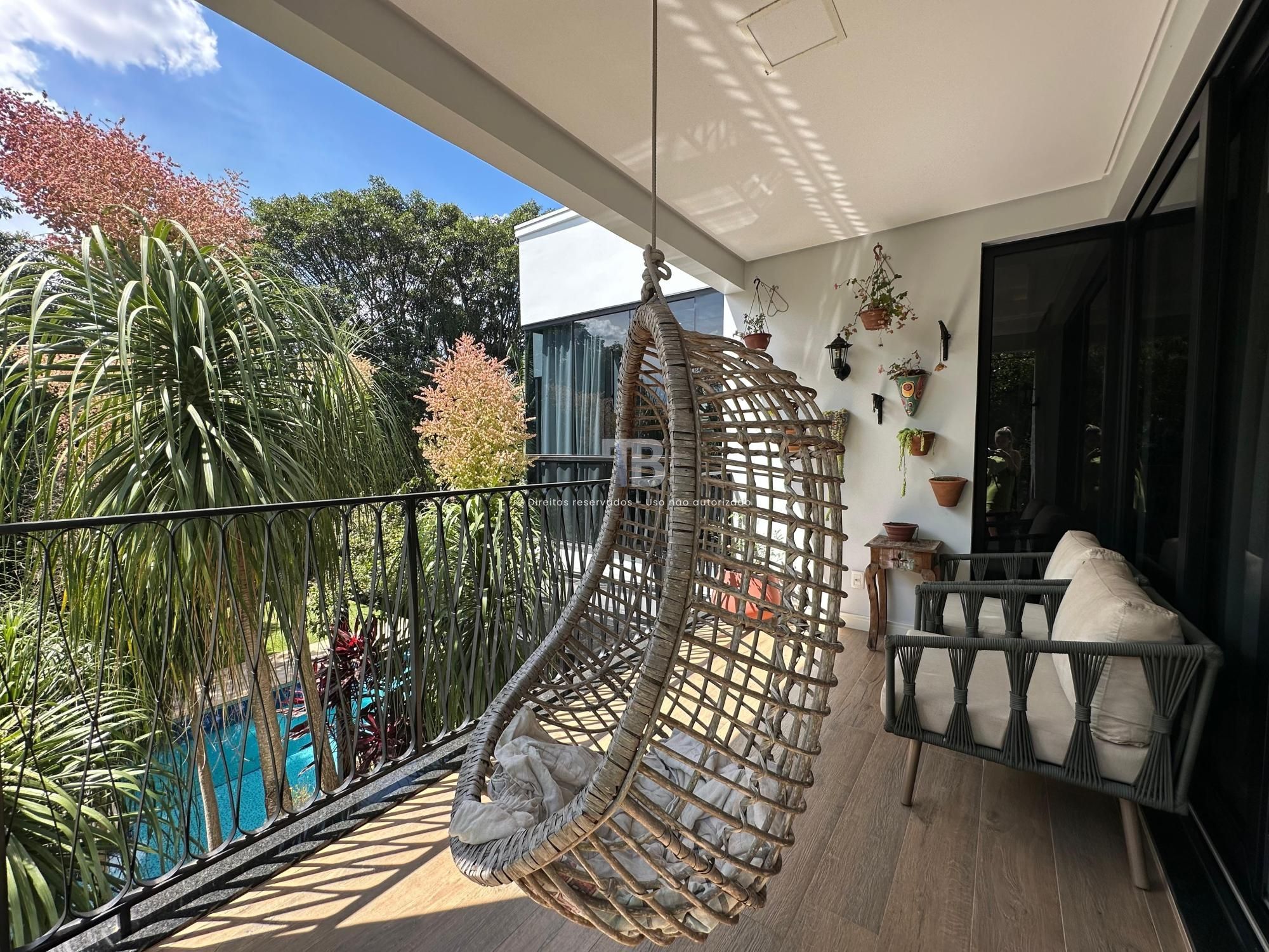 Casa em Condomínio Fechado