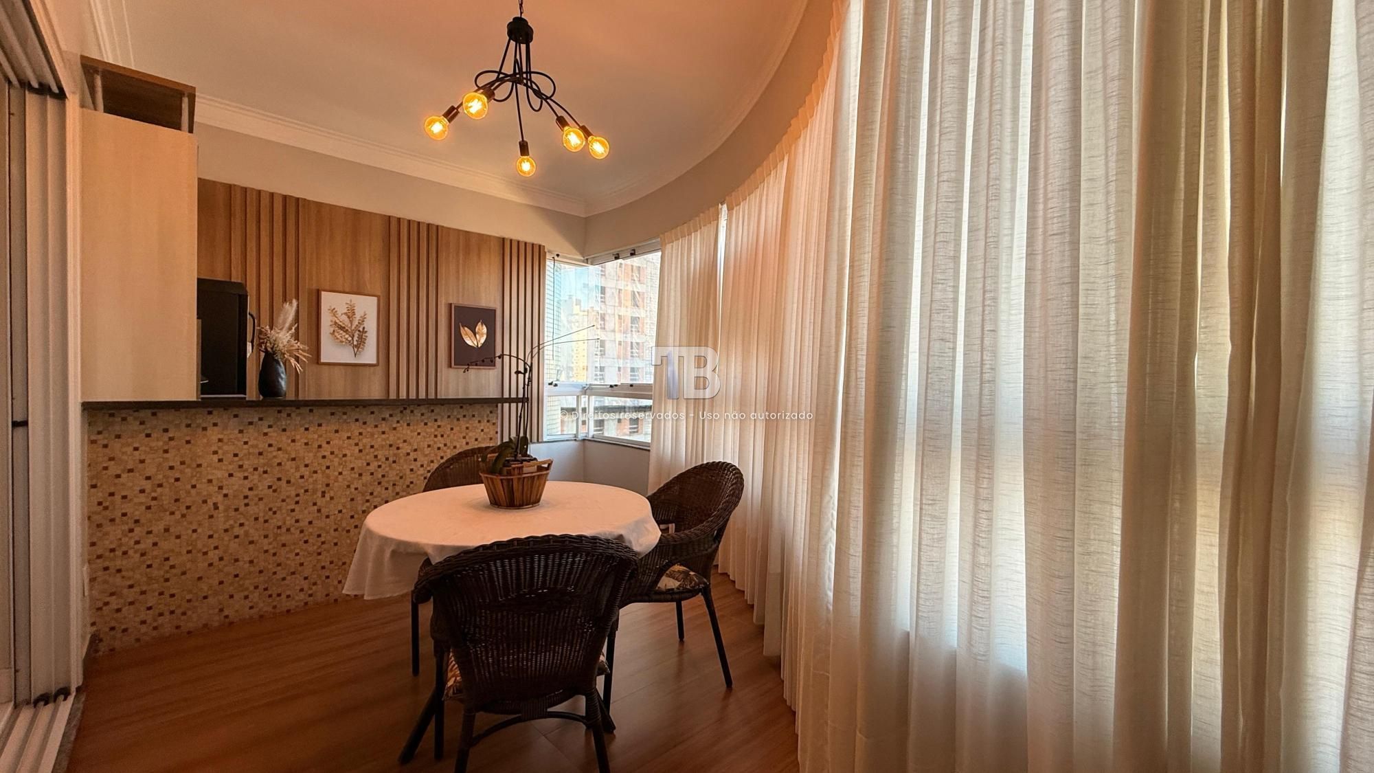 Apartamento Mobiliado com 3 suítes