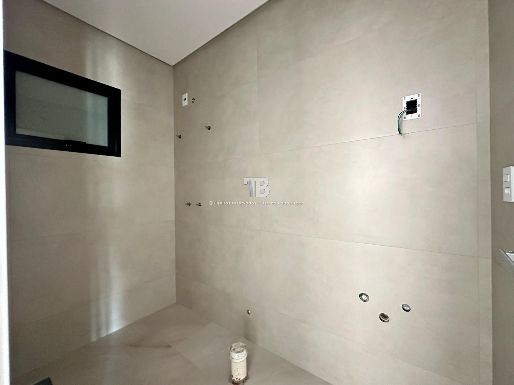 Apartamento Novo à Venda