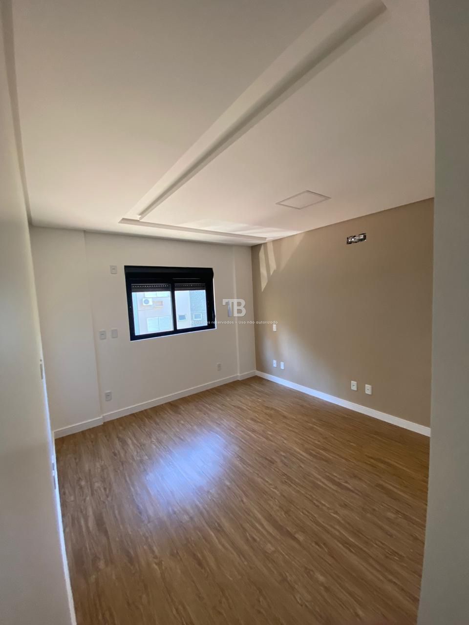 Apartamento de Luxo com 3 Suítes