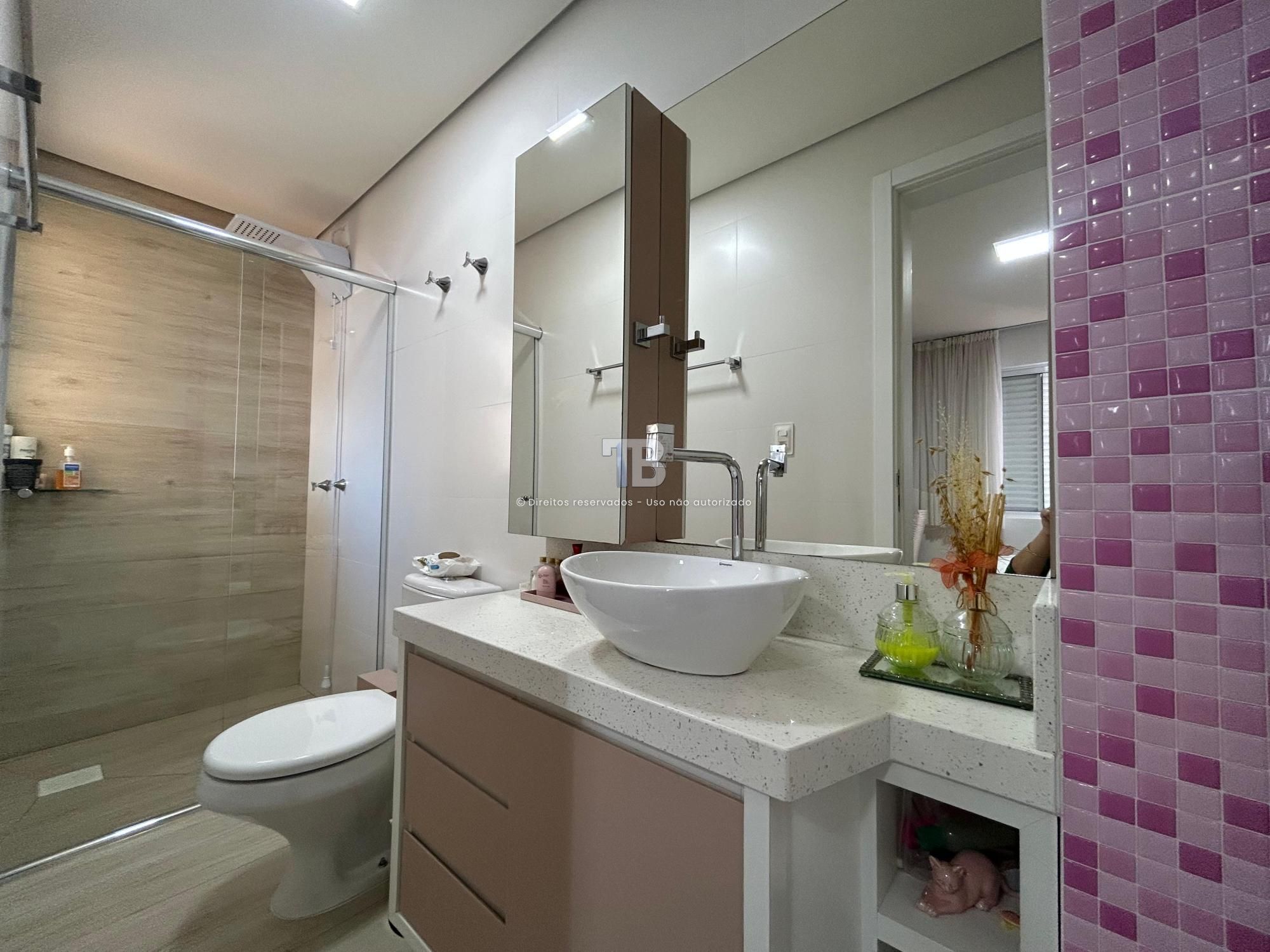 Apartamento com 3 suítes, sacada, lazer completo - Próximo da AABB e Marista