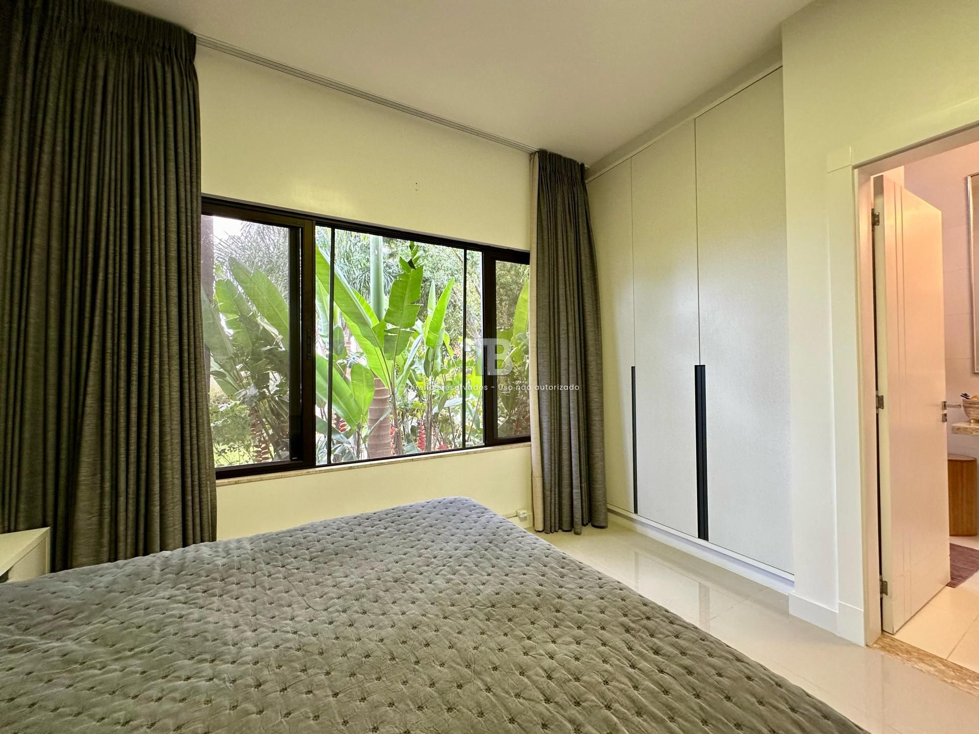 Casa em condomínio fechado