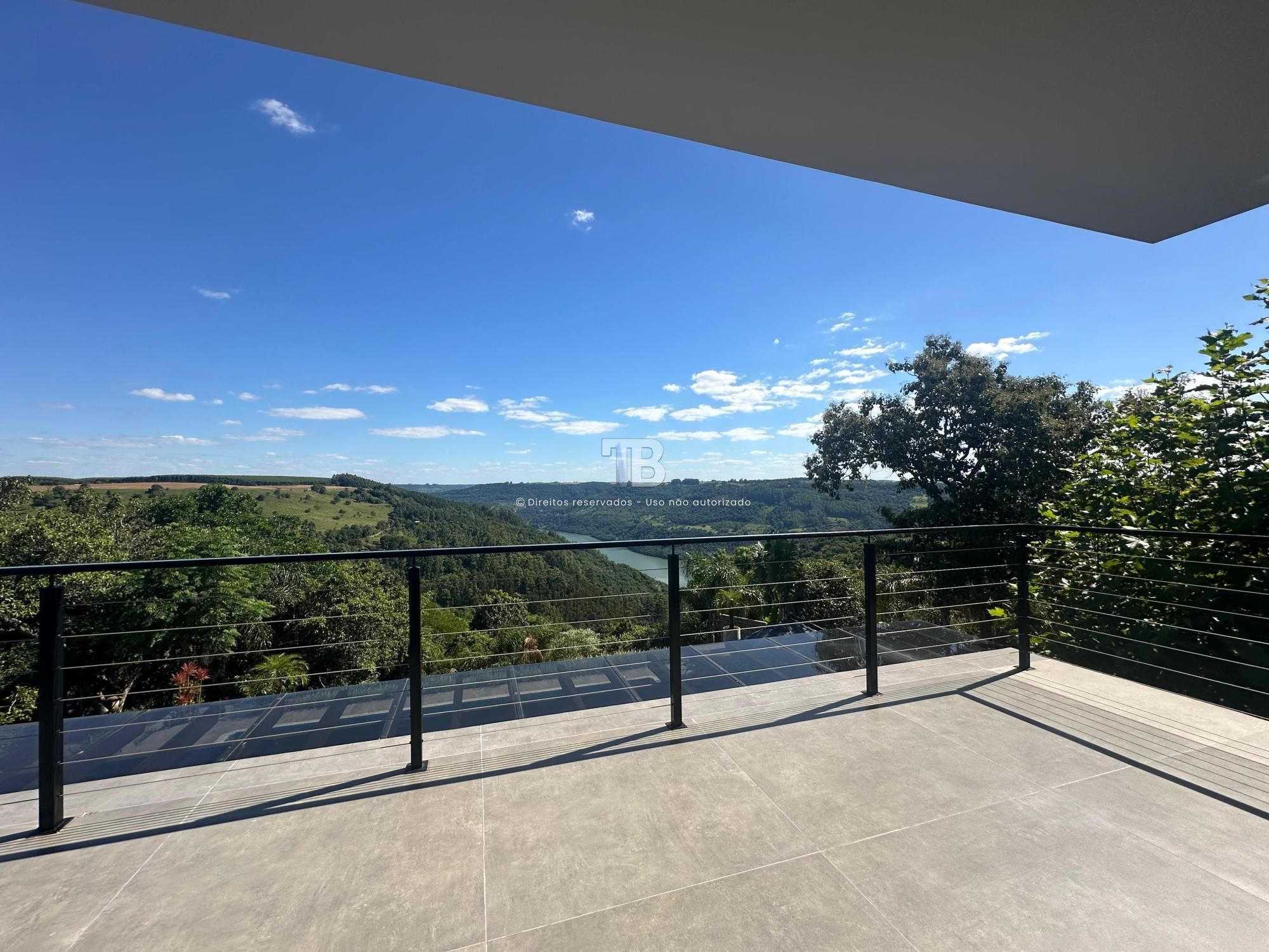 Casa Mobiliada em Condomínio Fechado