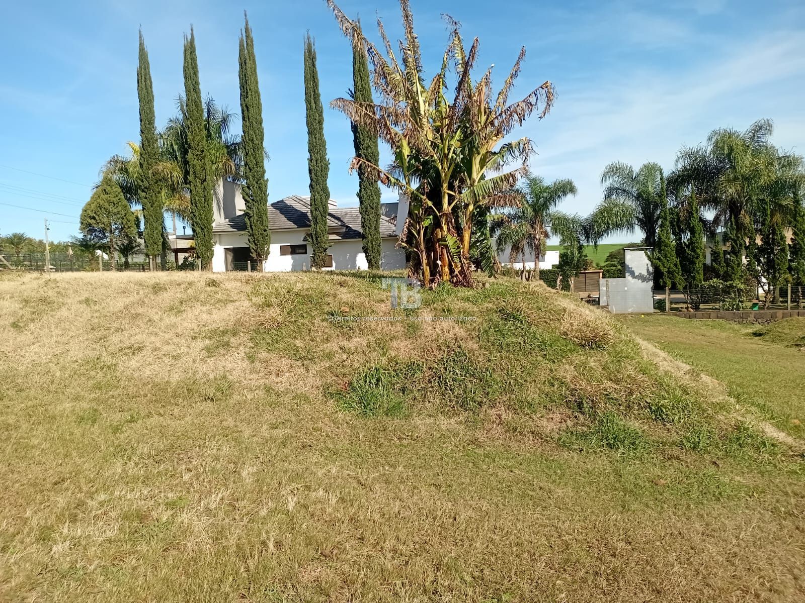 Terreno em condomínio