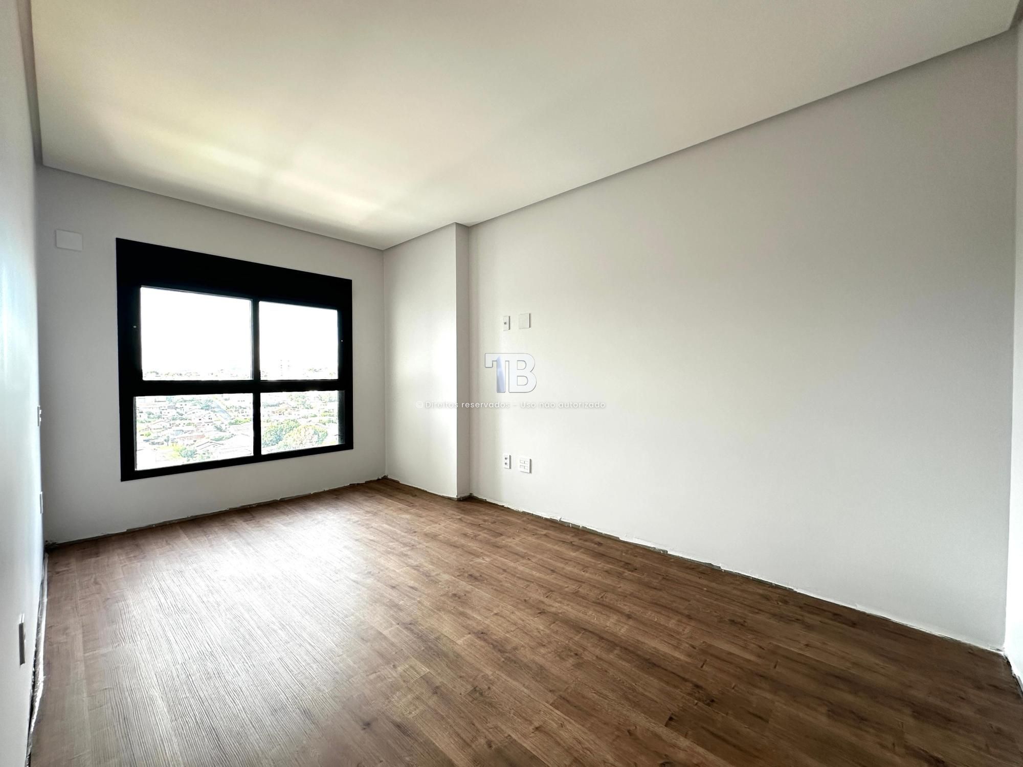 Apartamento novo à venda
