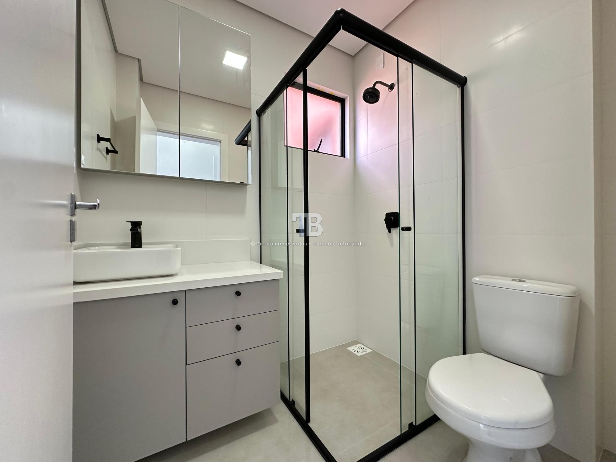 Apartamento Semimobiliado