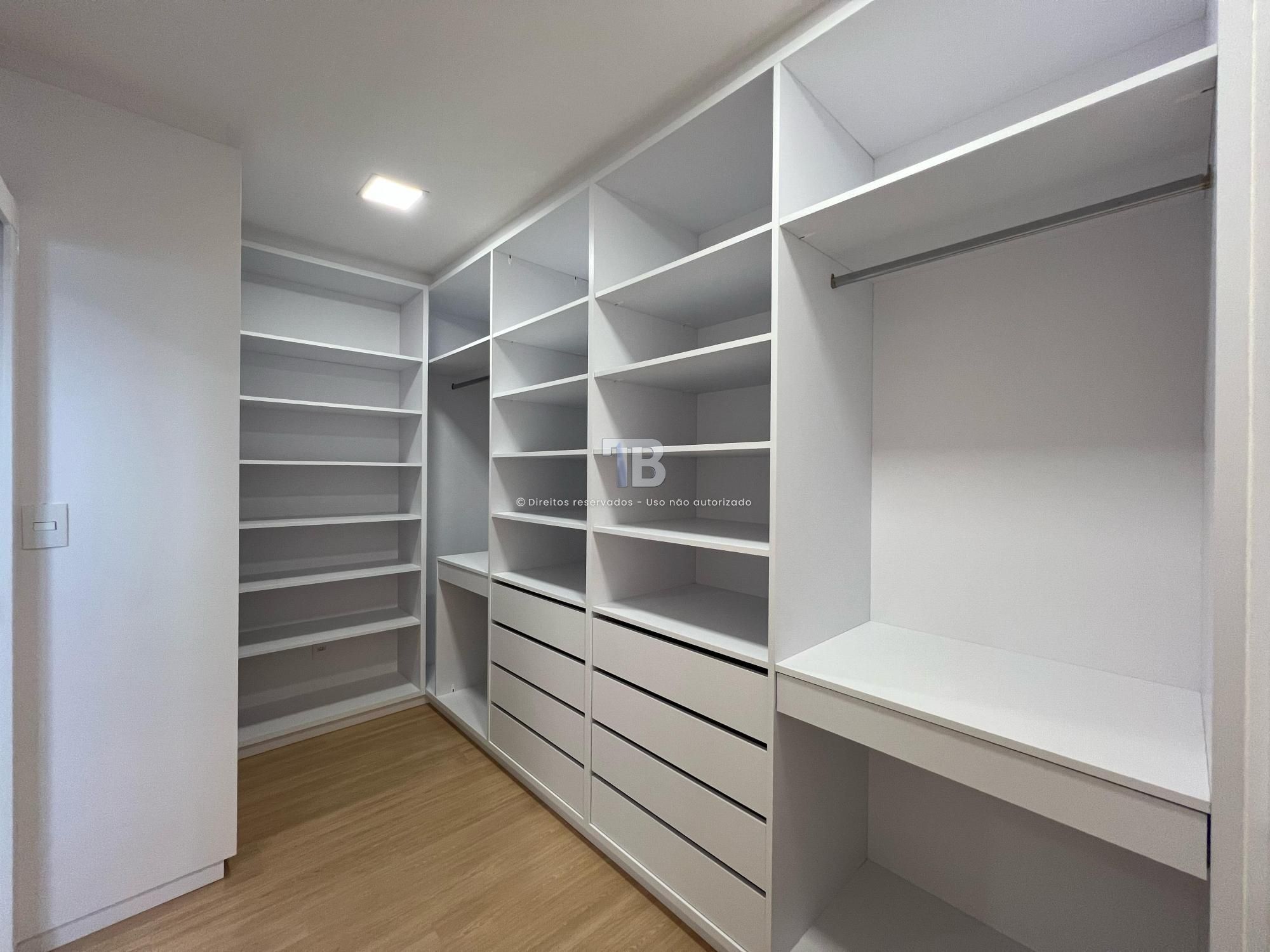 4110 – Apartamento de 3 suítes e 3 vagas de garagem, no Bairro Santa Maria, Chapecó