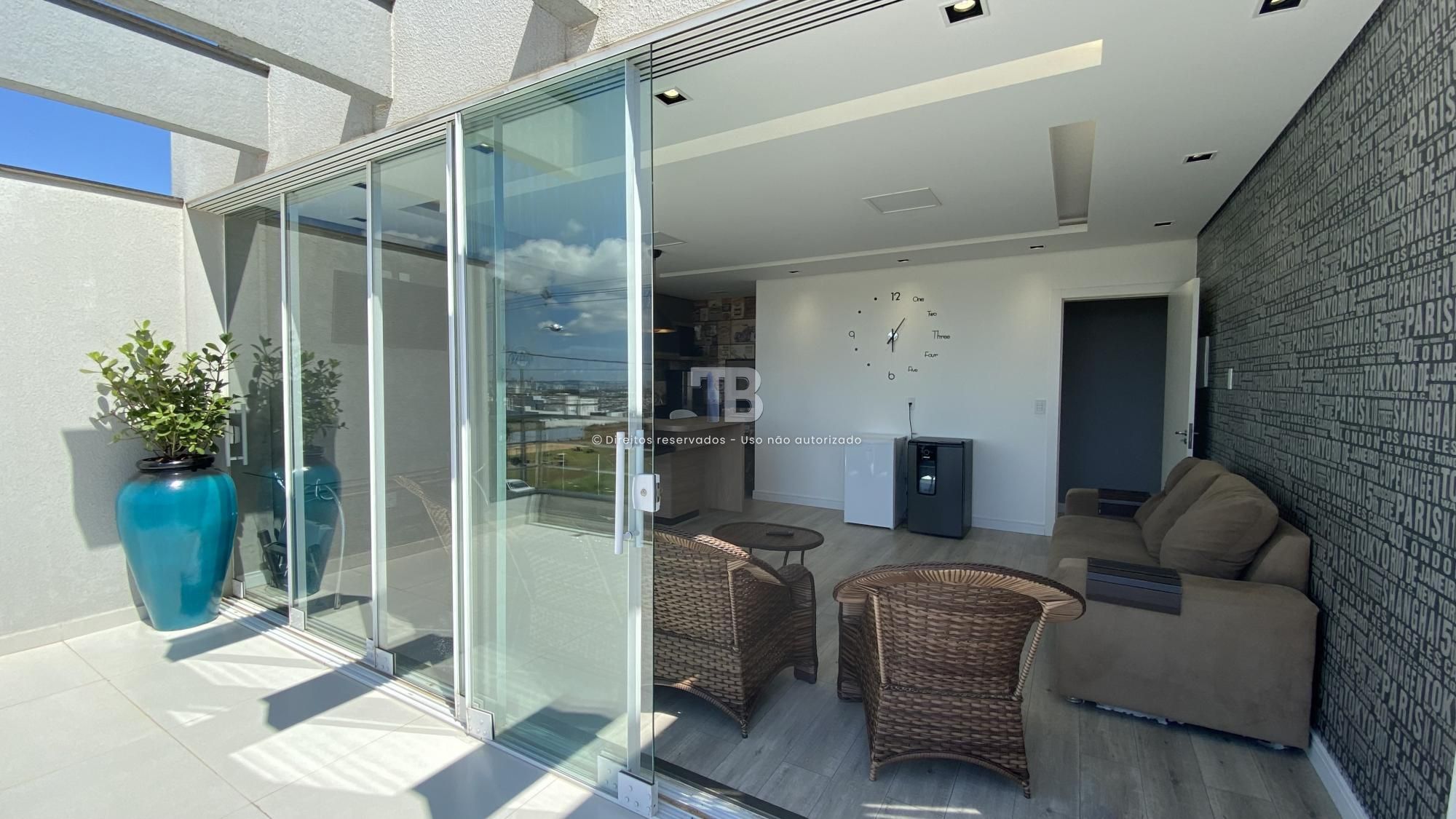 Casa com 3 dormitórios