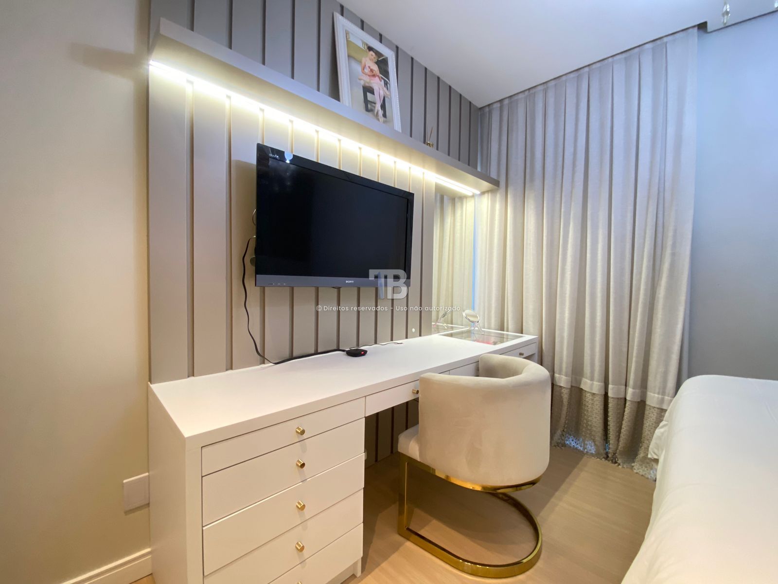 Apartamento com Mobília Planejada - Próximo da Prefeitura Municipal de Chapecó