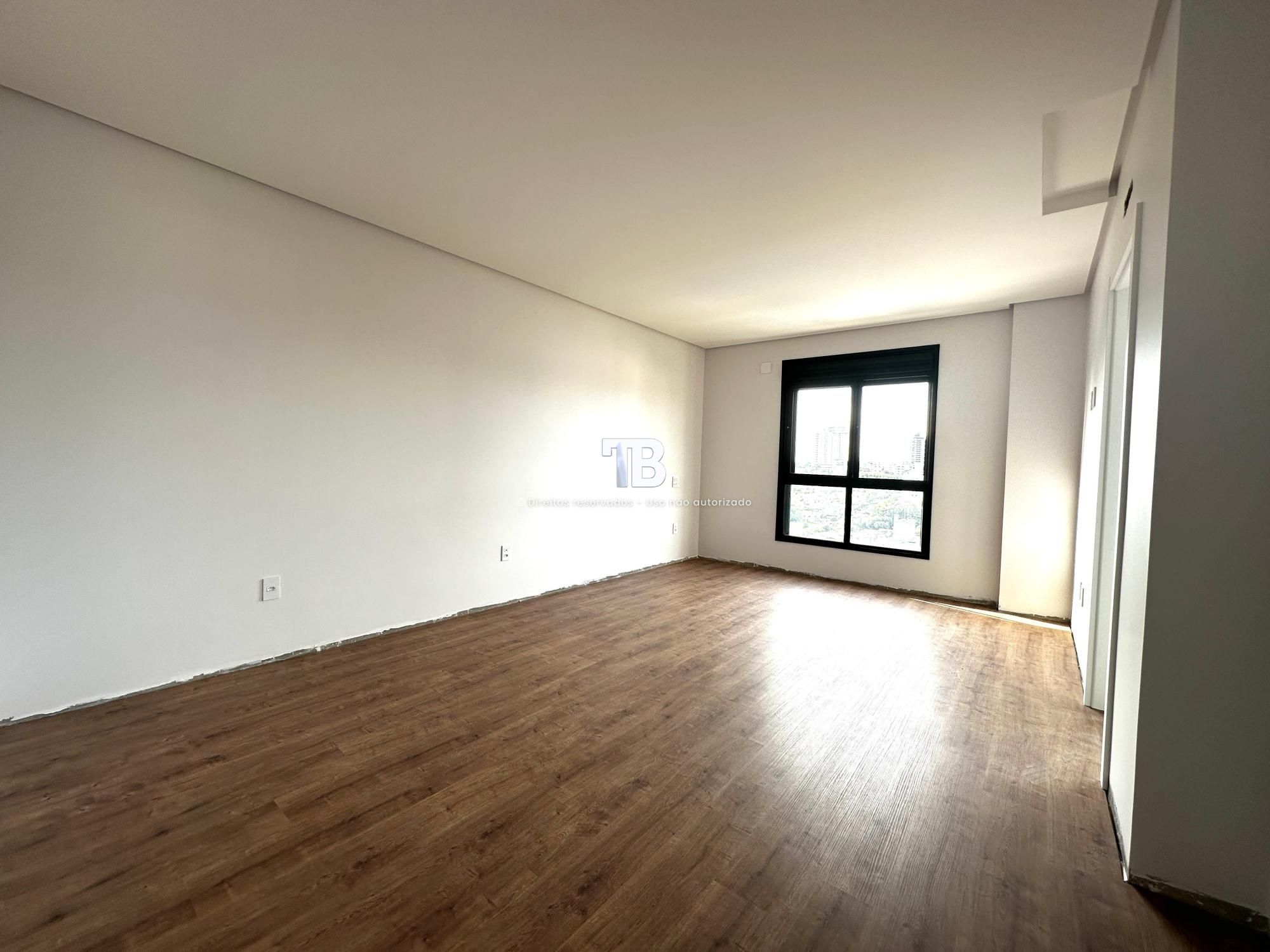 Apartamento novo à venda