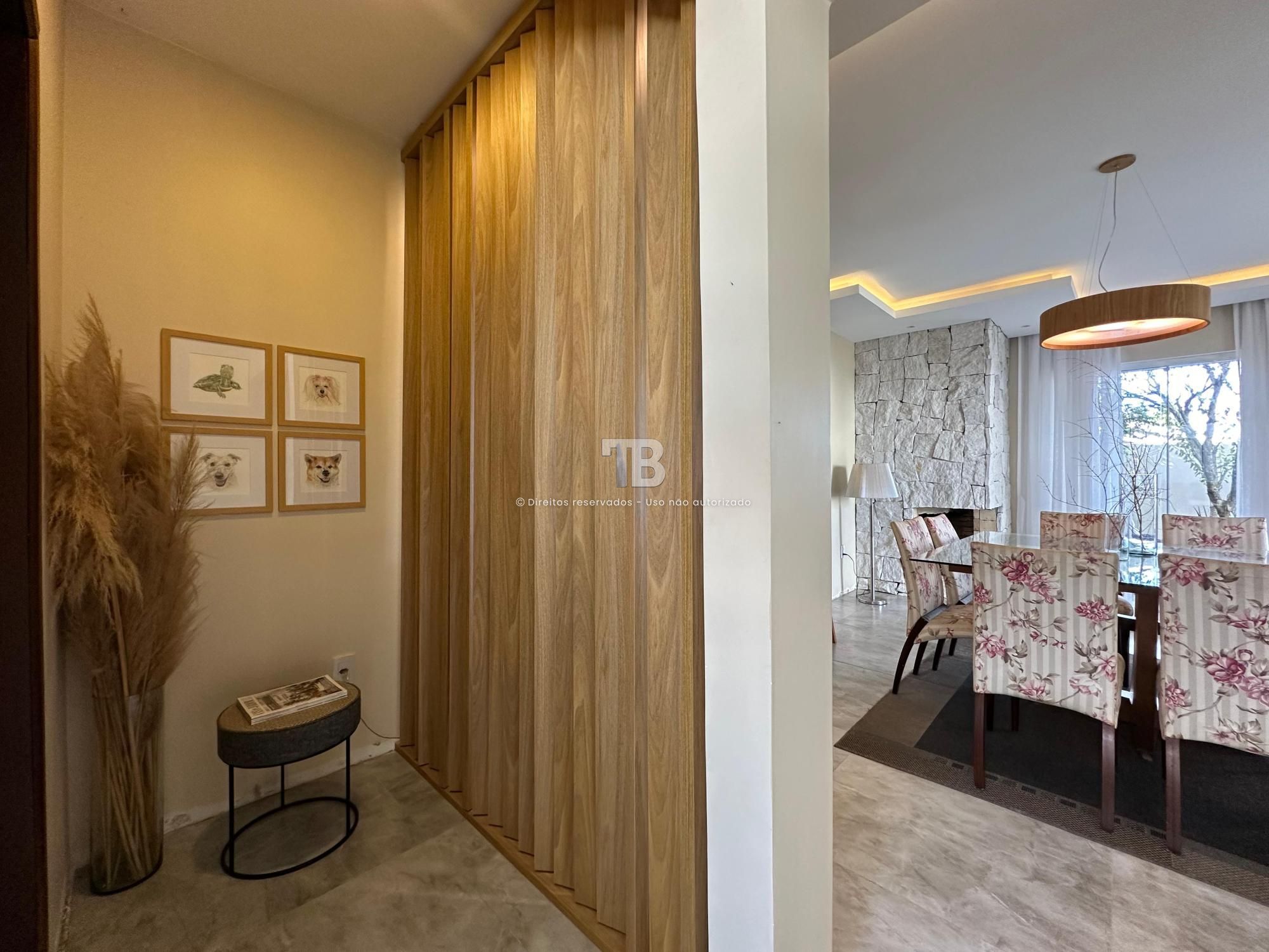 Casa Térrea Com 3 Dormitórios