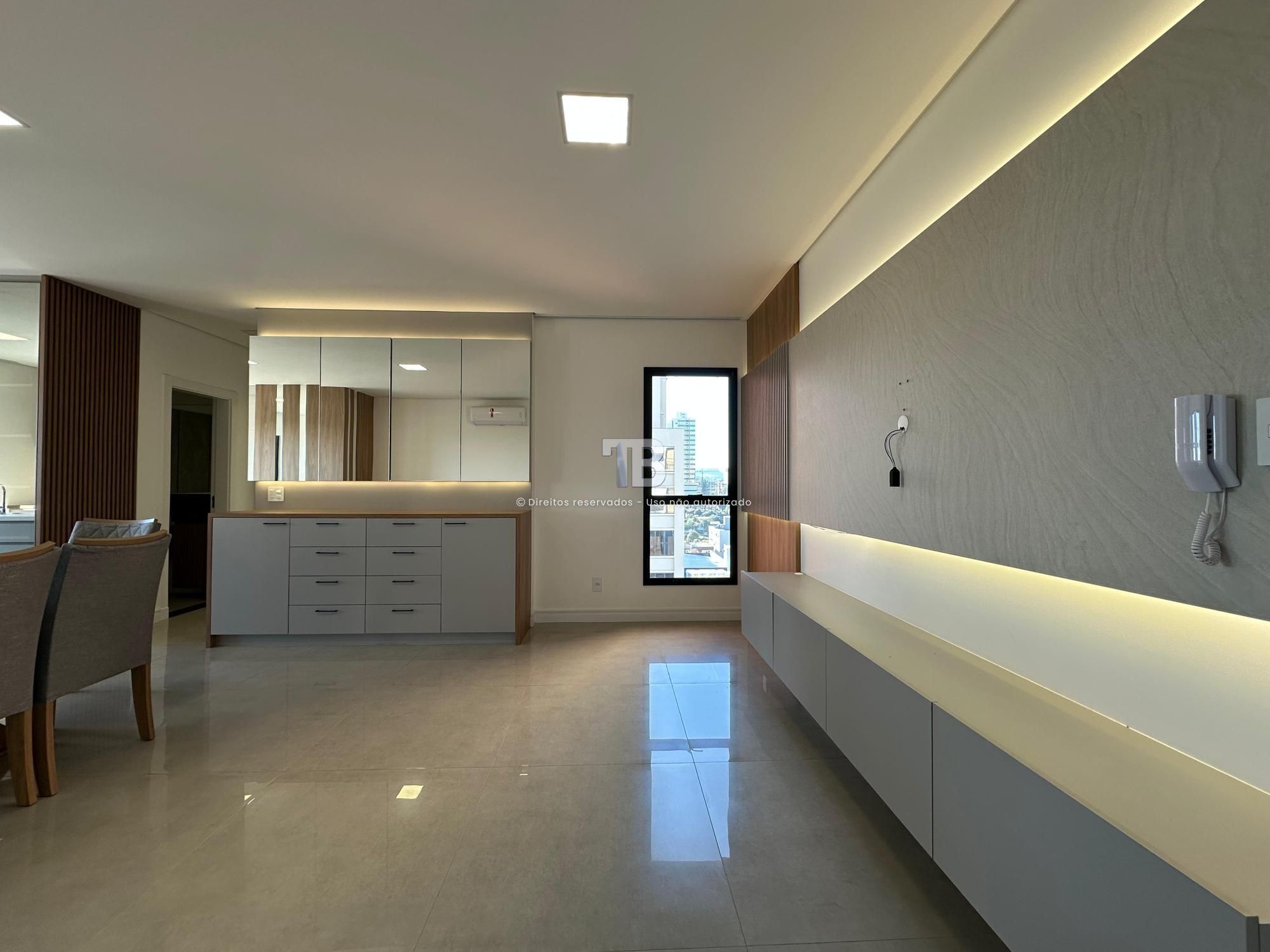 Apartamento Semimobiliado