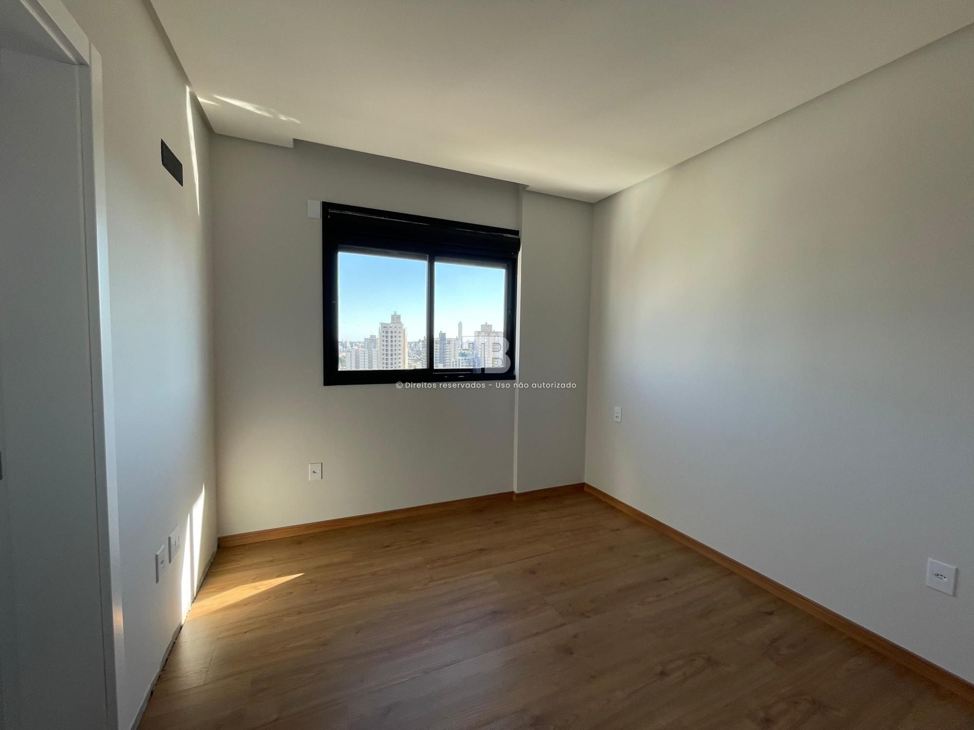 Apartamento Novo à Venda