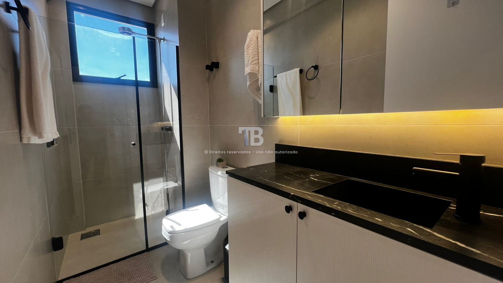 Apartamento Mobiliado com 117 m²