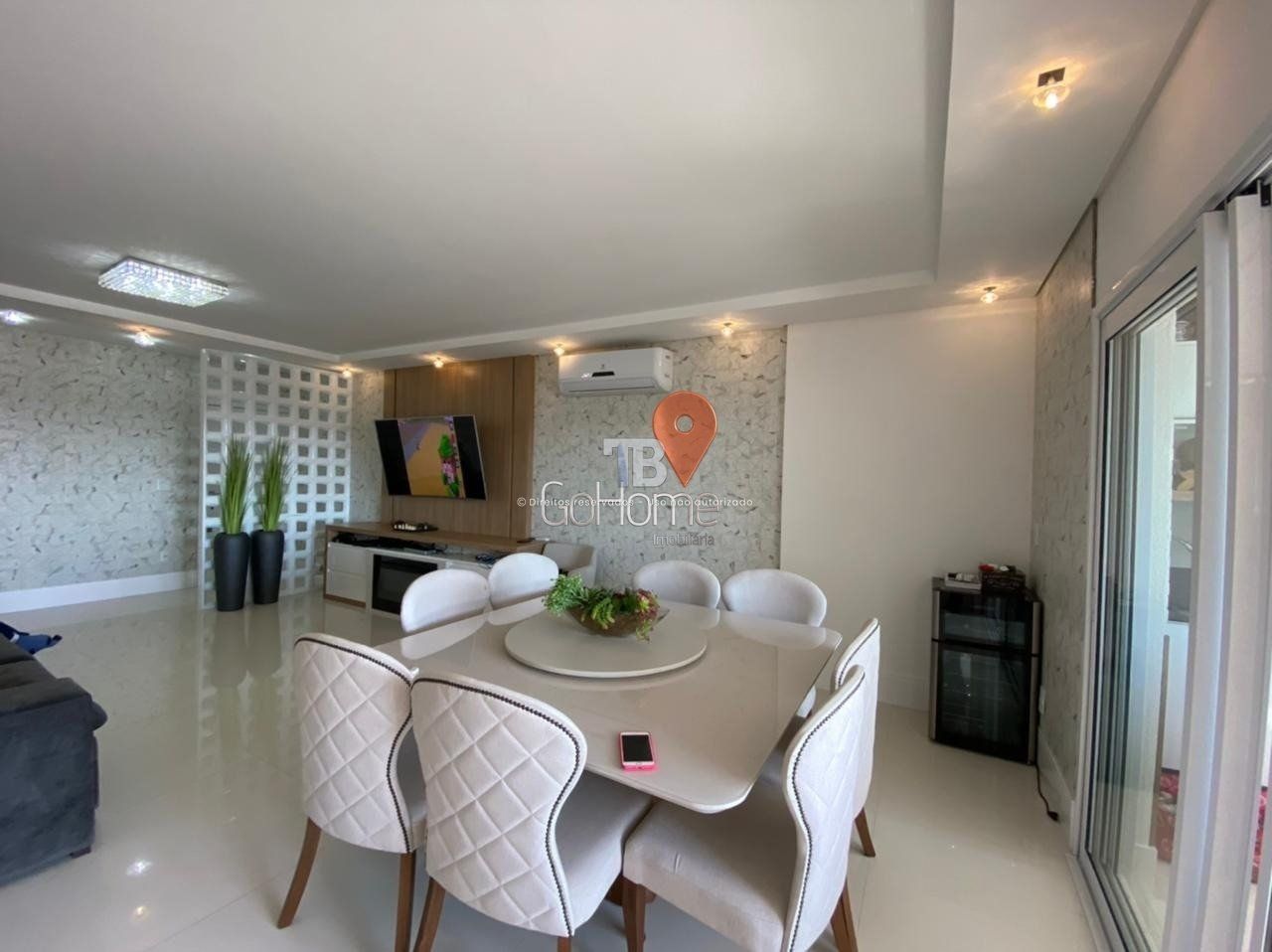 Mobiliado, Suíte Master e Ampla Área