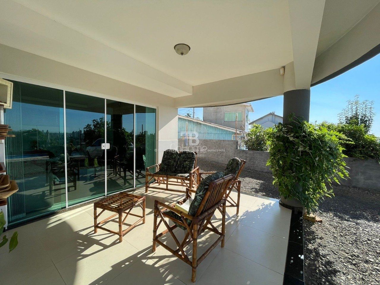Casa Ampla com Vista Panorâmica