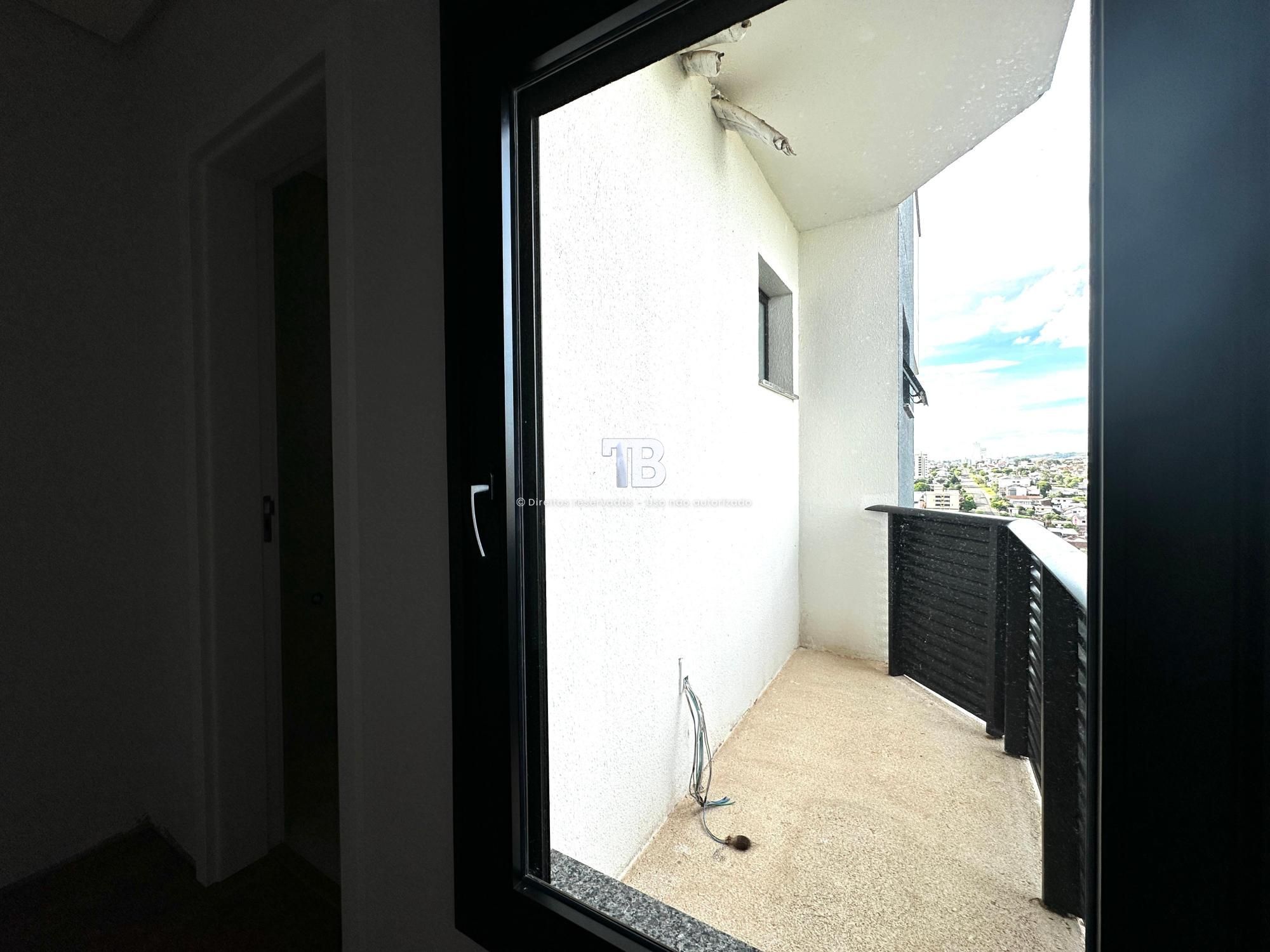 Apartamento novo à venda