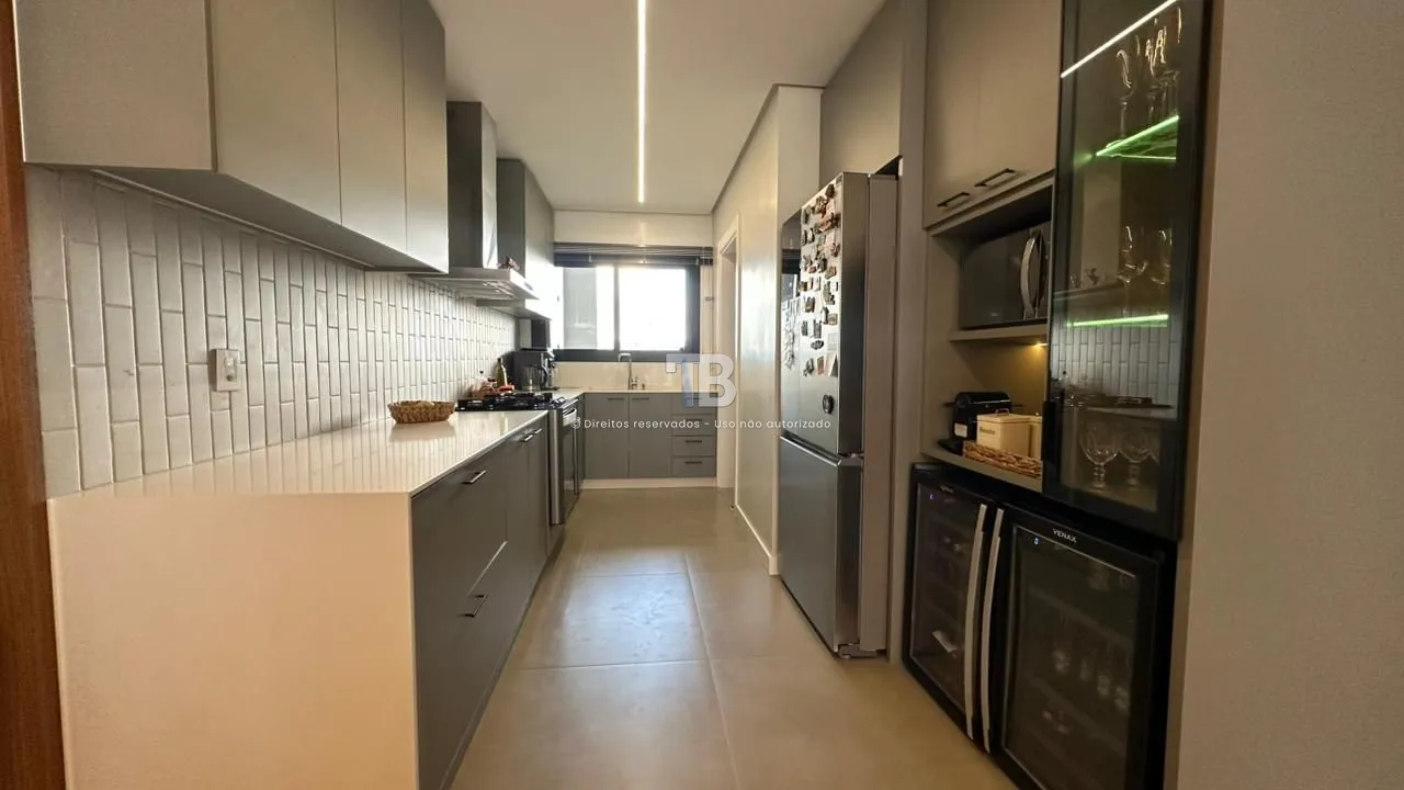 Apartamento de Alto Padrão - Presidente Médici