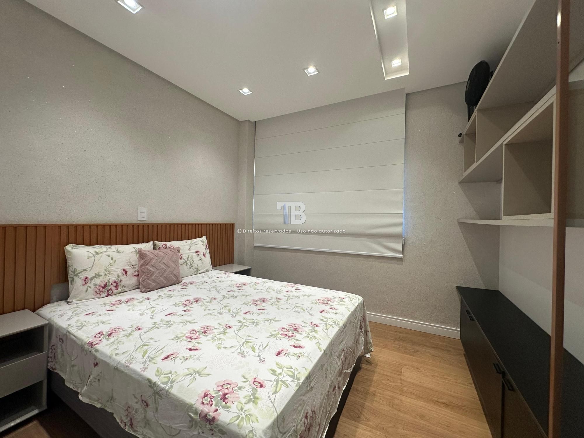 Casa Mobiliada em Condomínio Fechado