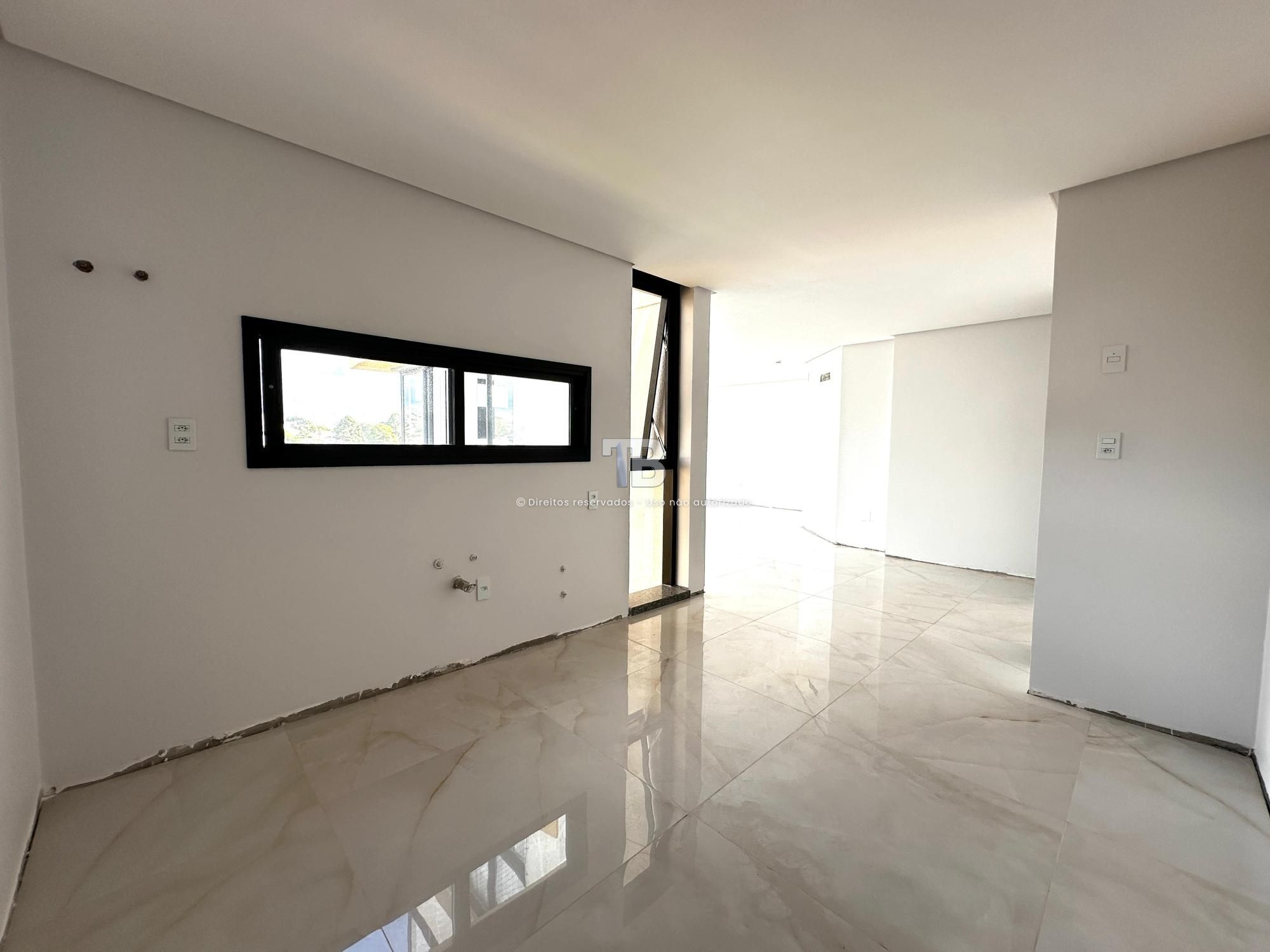 Apartamento novo à venda