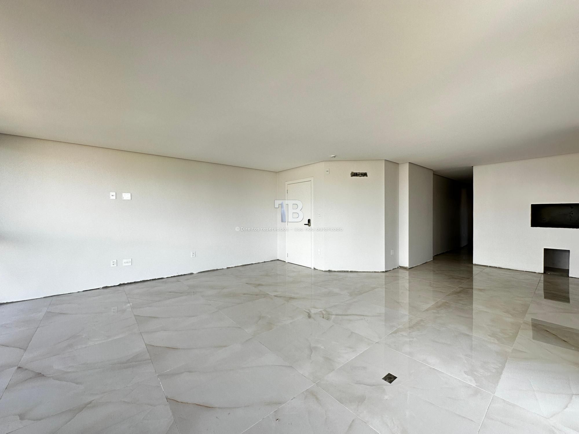 Apartamento novo à venda