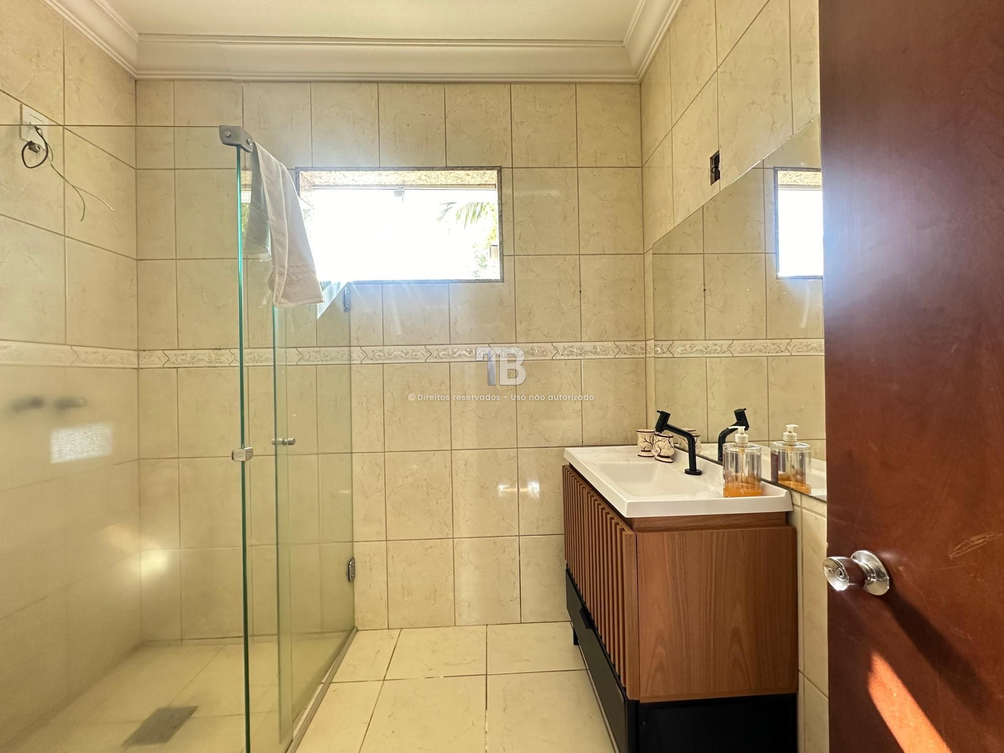 Casa Térrea Com 3 Dormitórios