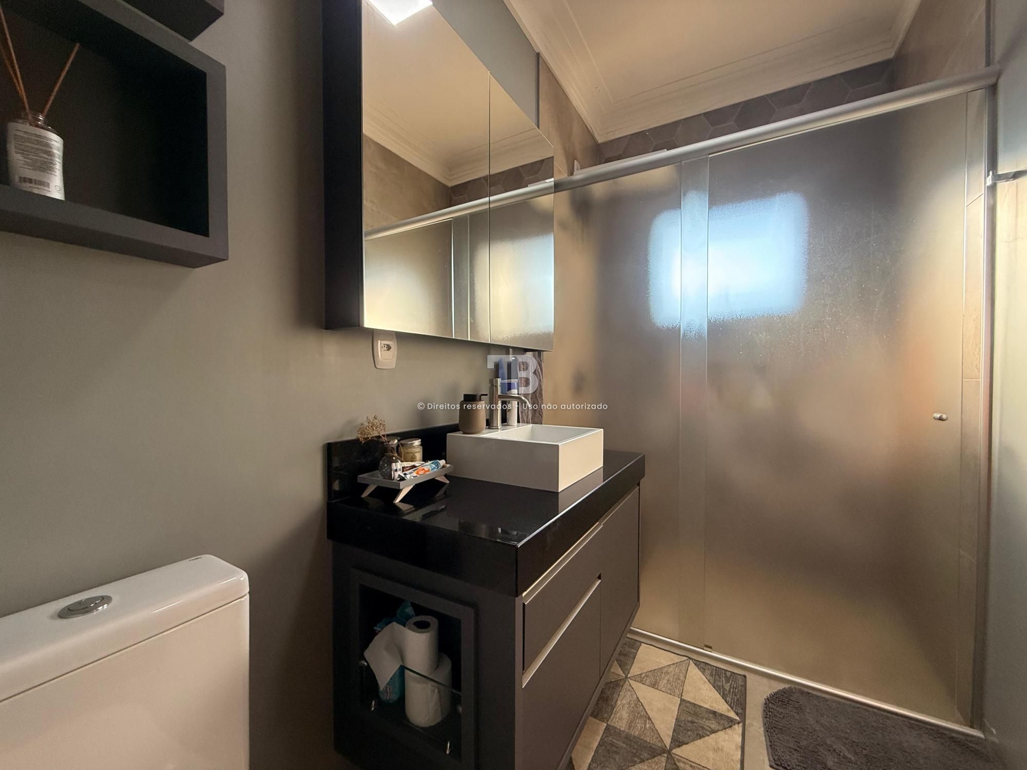 Casa Mobiliada Em Condomínio Fechado