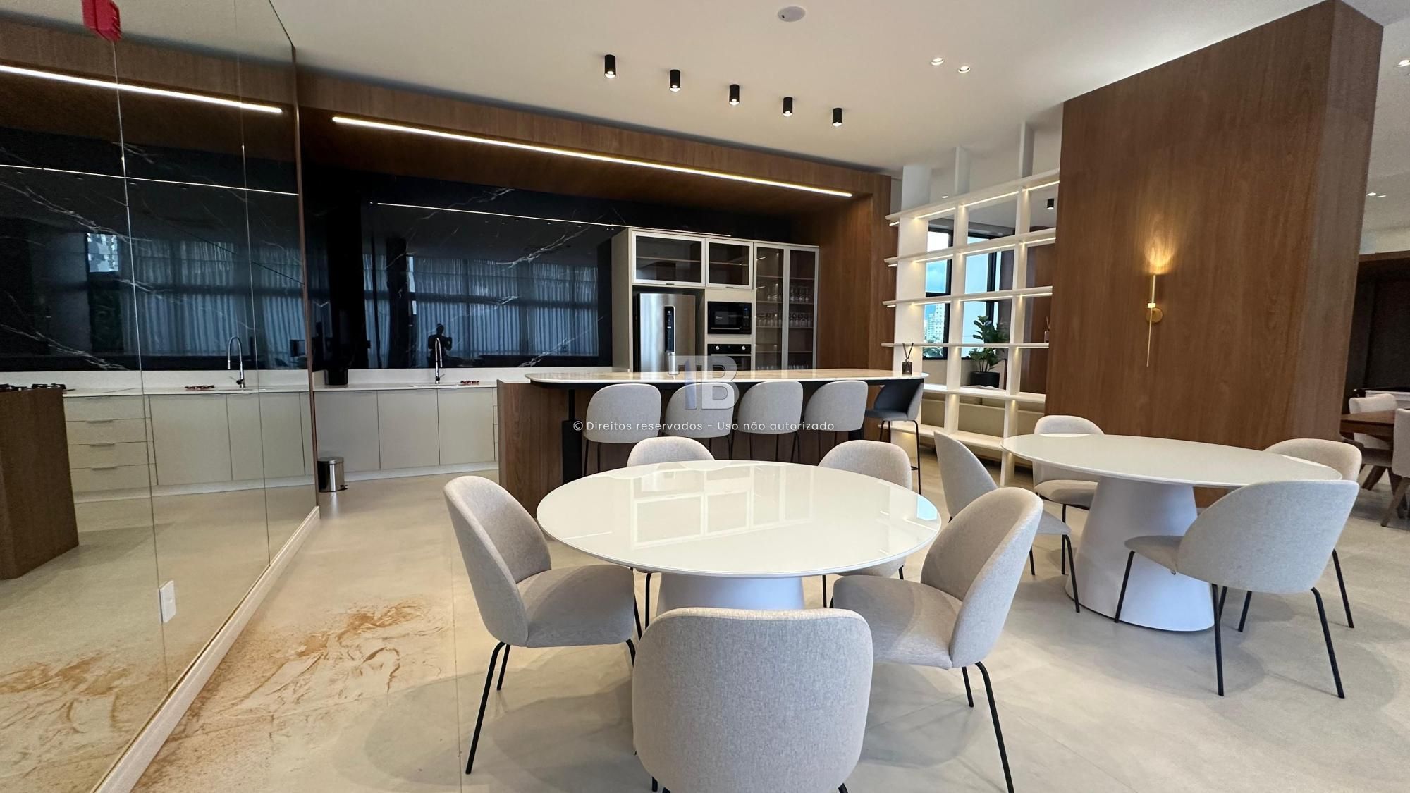 Apartamento Novo à Venda com 3 suítes