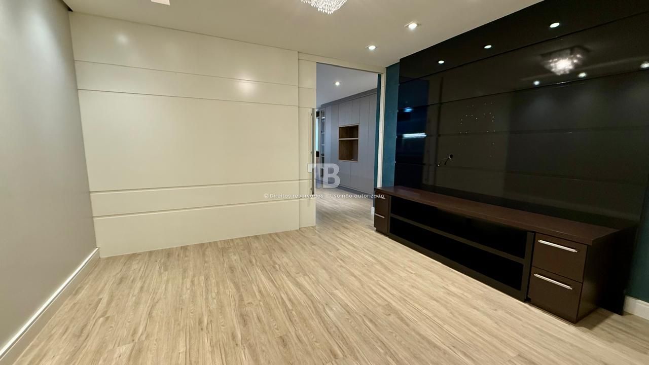 Apartamento 3 Suítes Financiável no Centro