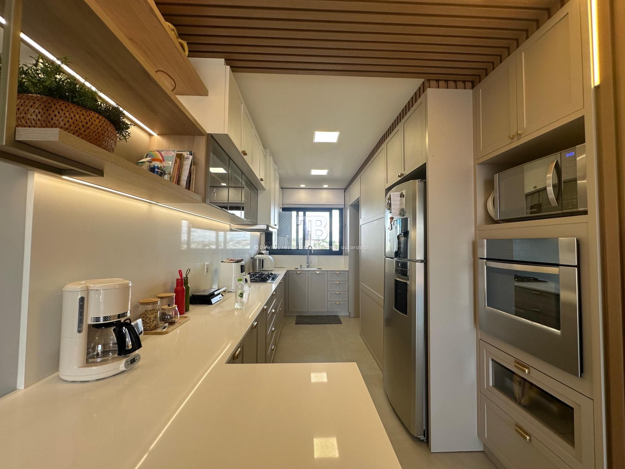 Apartamento com Duas suítes