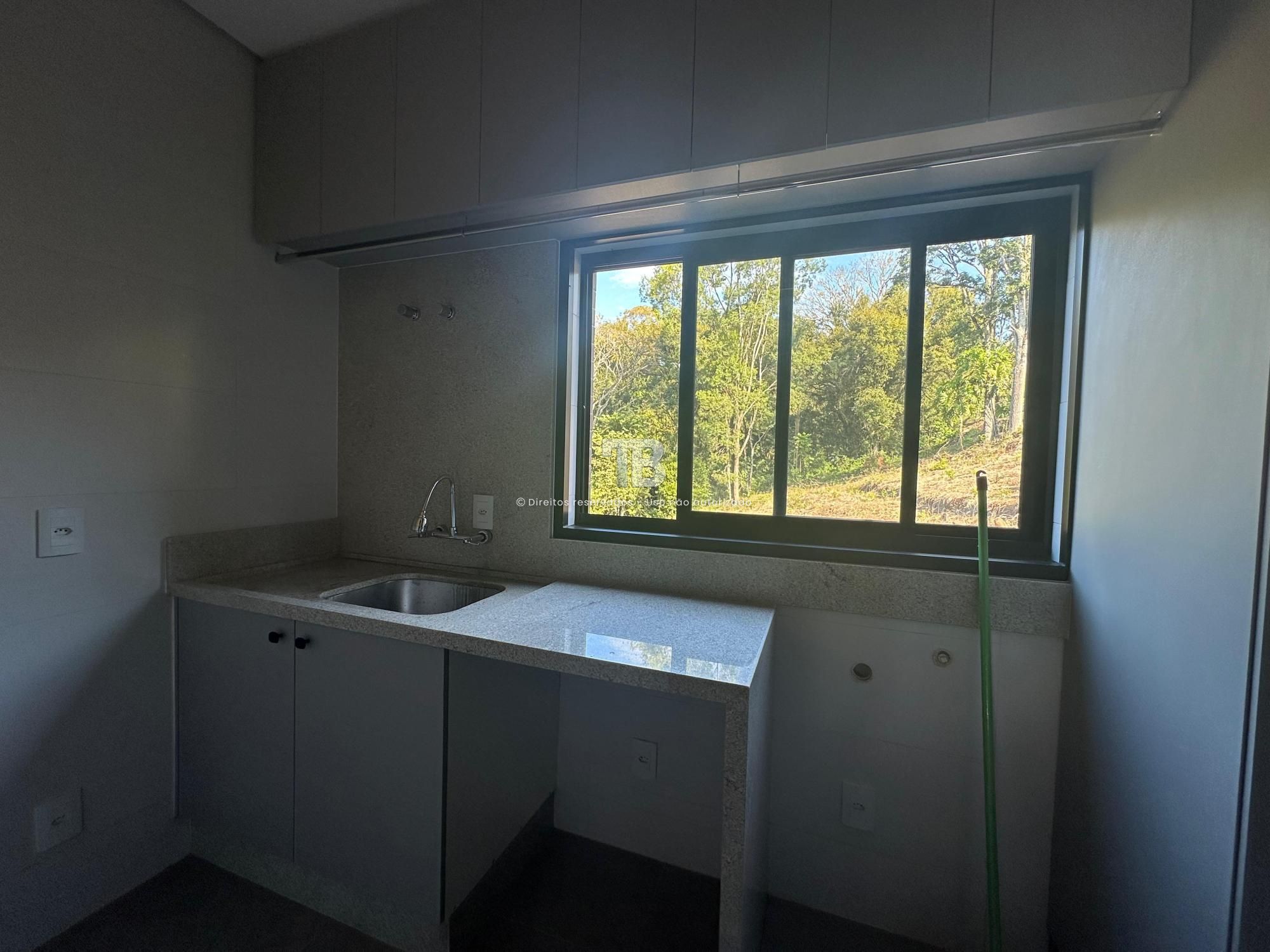 Casa em Condomínio Fechado