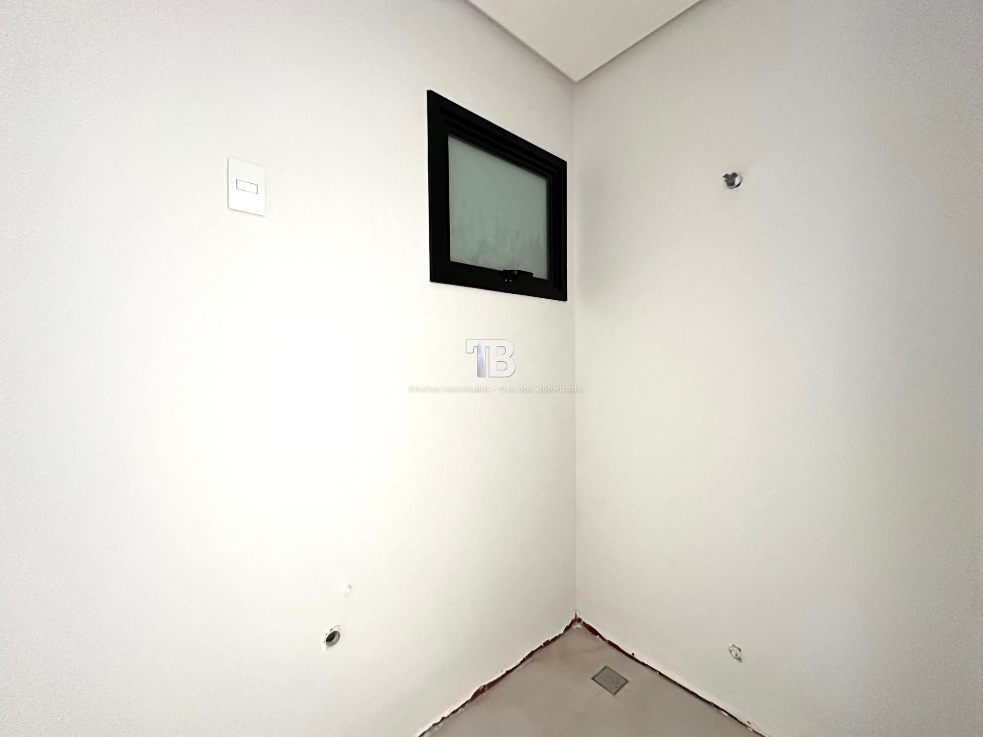 Apartamento novo à venda